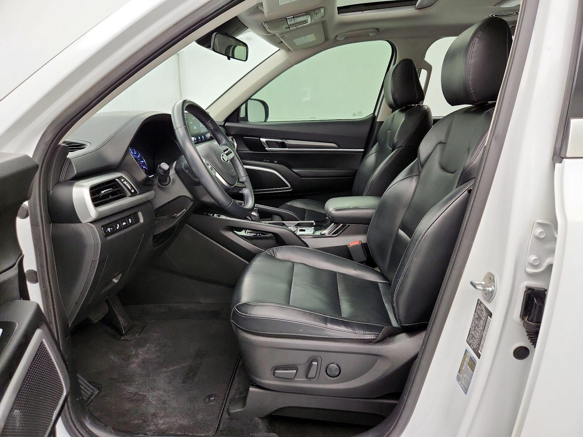 Thumbnail: 2020 Kia Telluride - 11