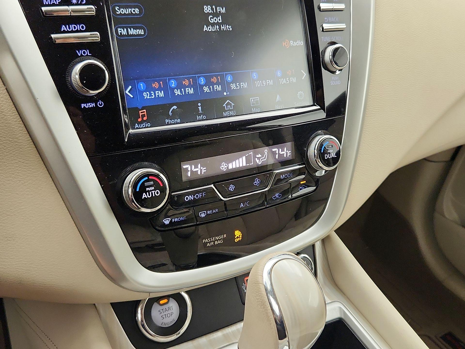 Thumbnail: 2018 Nissan Murano - 17