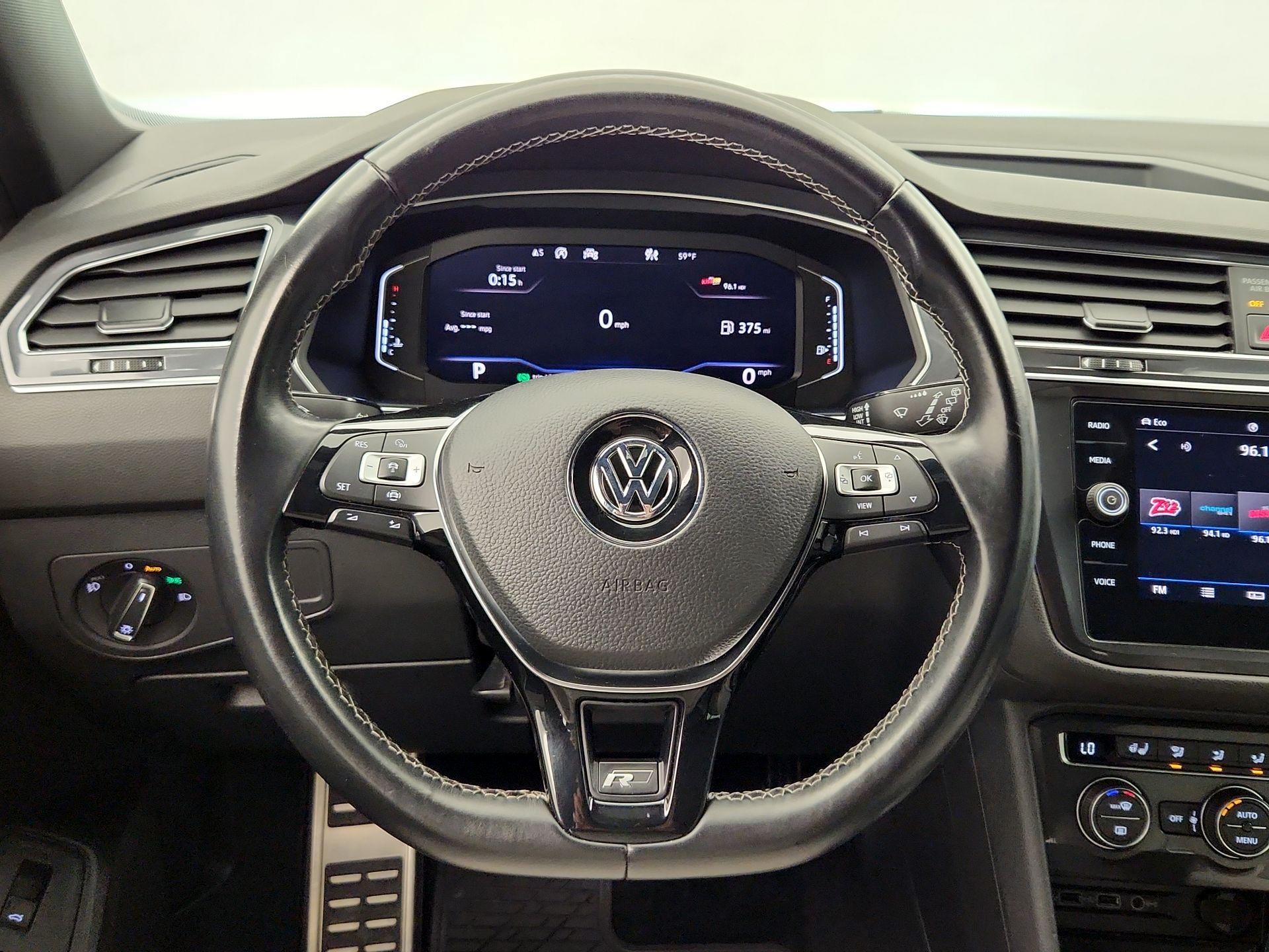 Thumbnail: 2020 Volkswagen Tiguan - 10