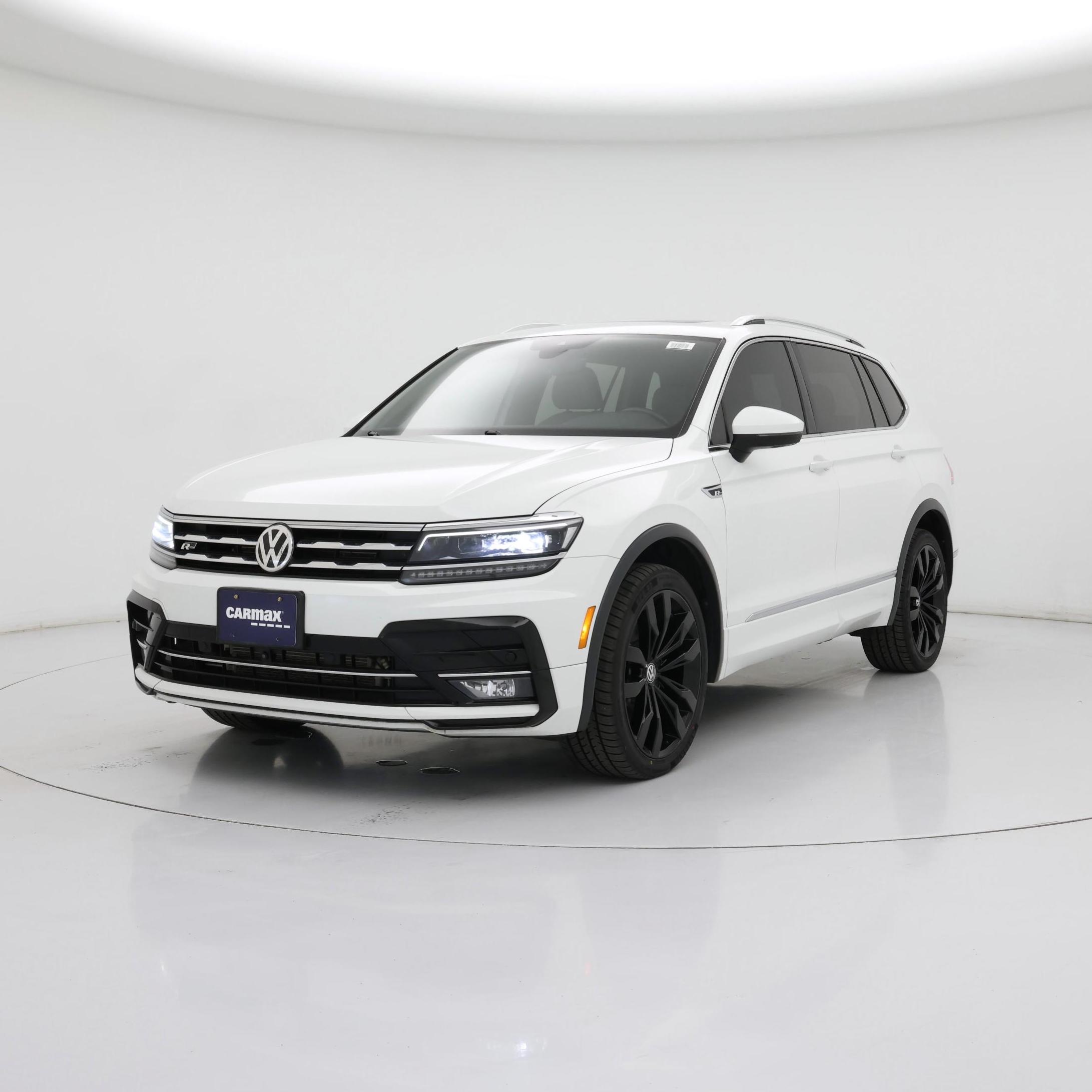 Thumbnail: 2020 Volkswagen Tiguan - 4