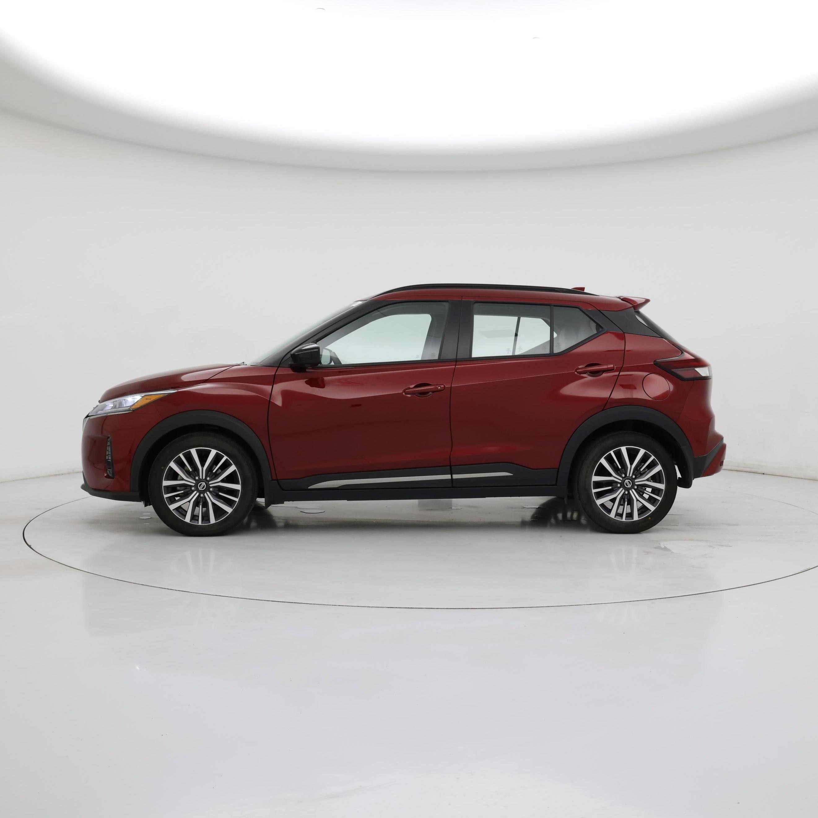 Thumbnail: 2021 Nissan Kicks - 3