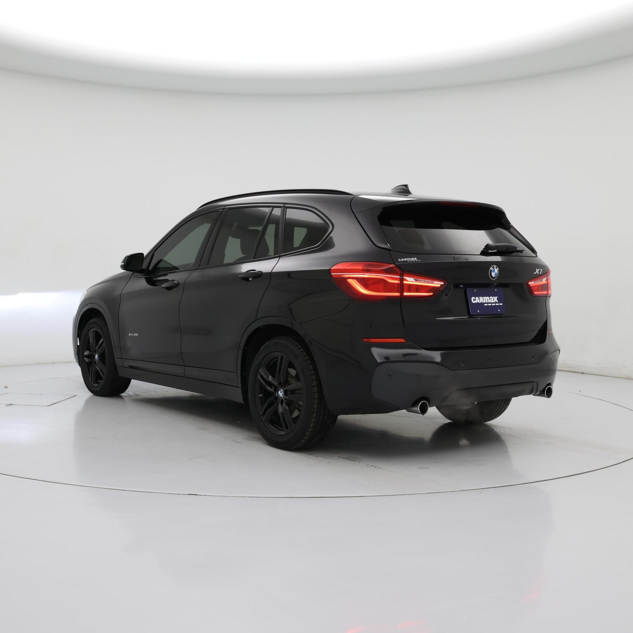 Thumbnail: 2018 BMW X1 - 2