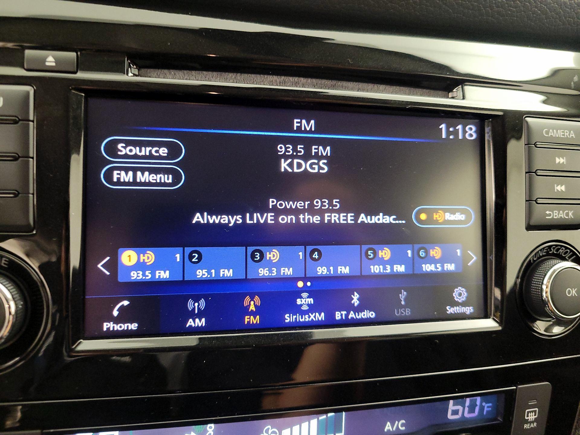 Thumbnail: 2020 Nissan Rogue - 16