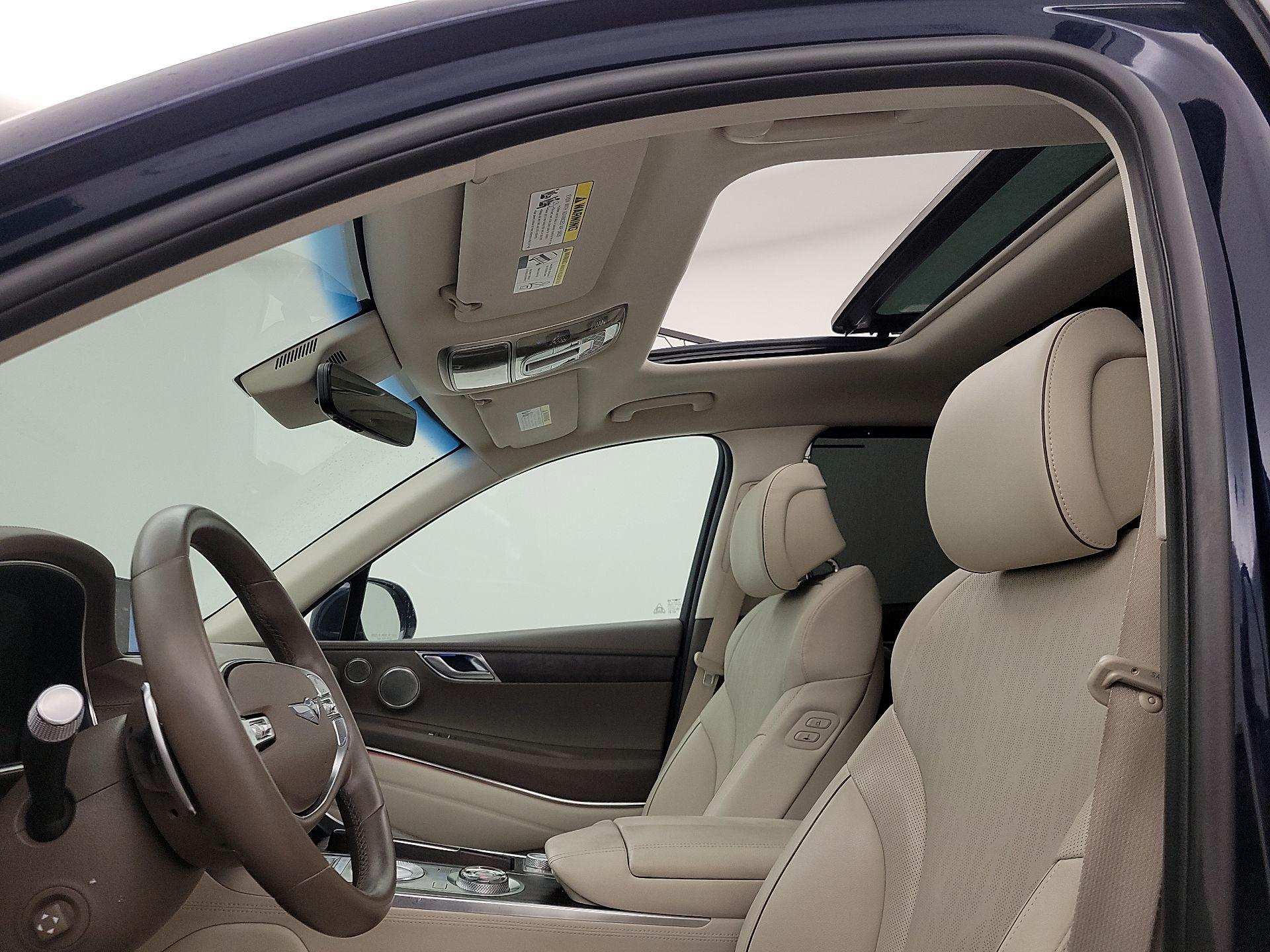 Thumbnail: 2022 Genesis GV80 - 20