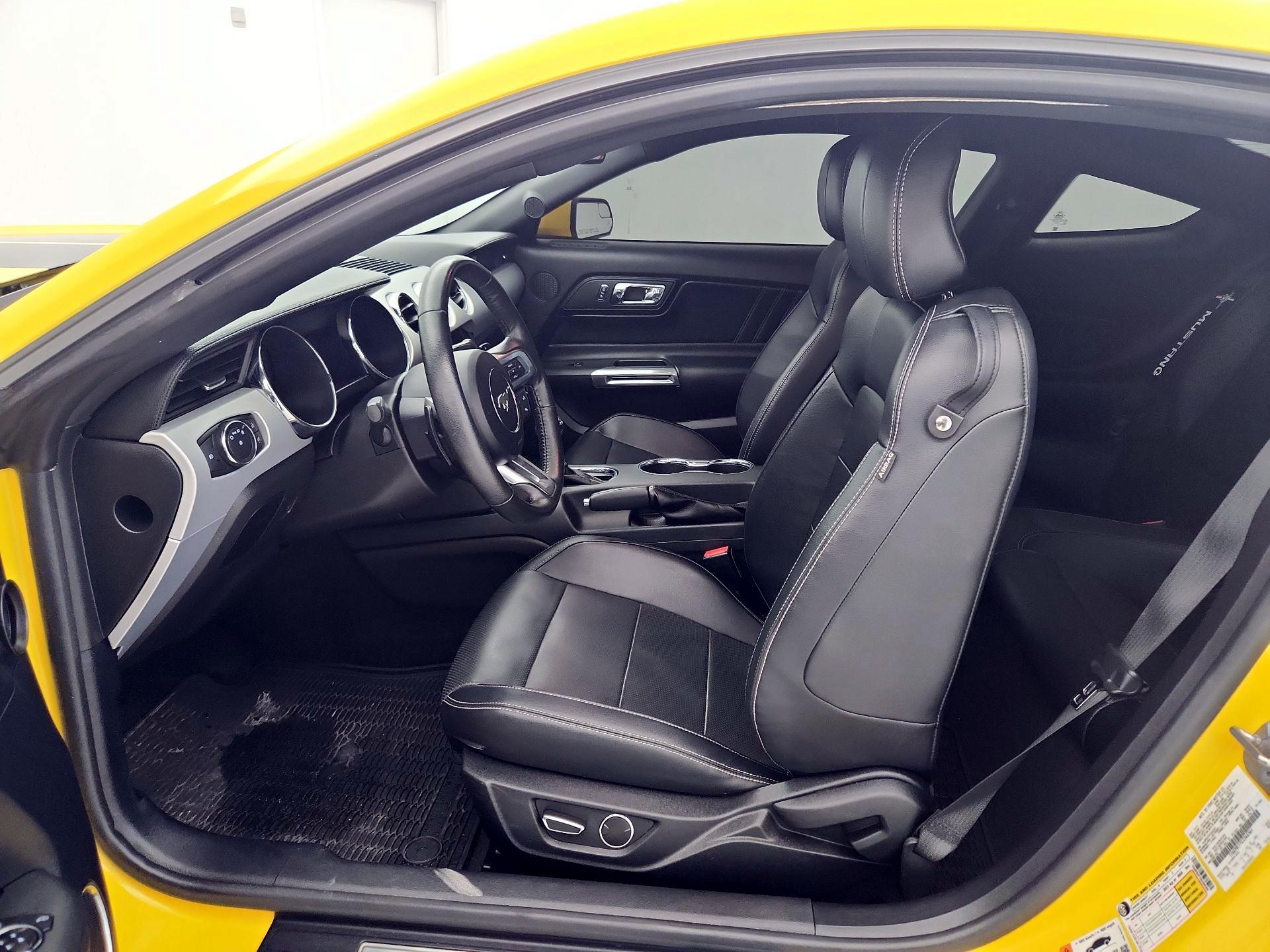 Thumbnail: 2016 Ford Mustang - 11