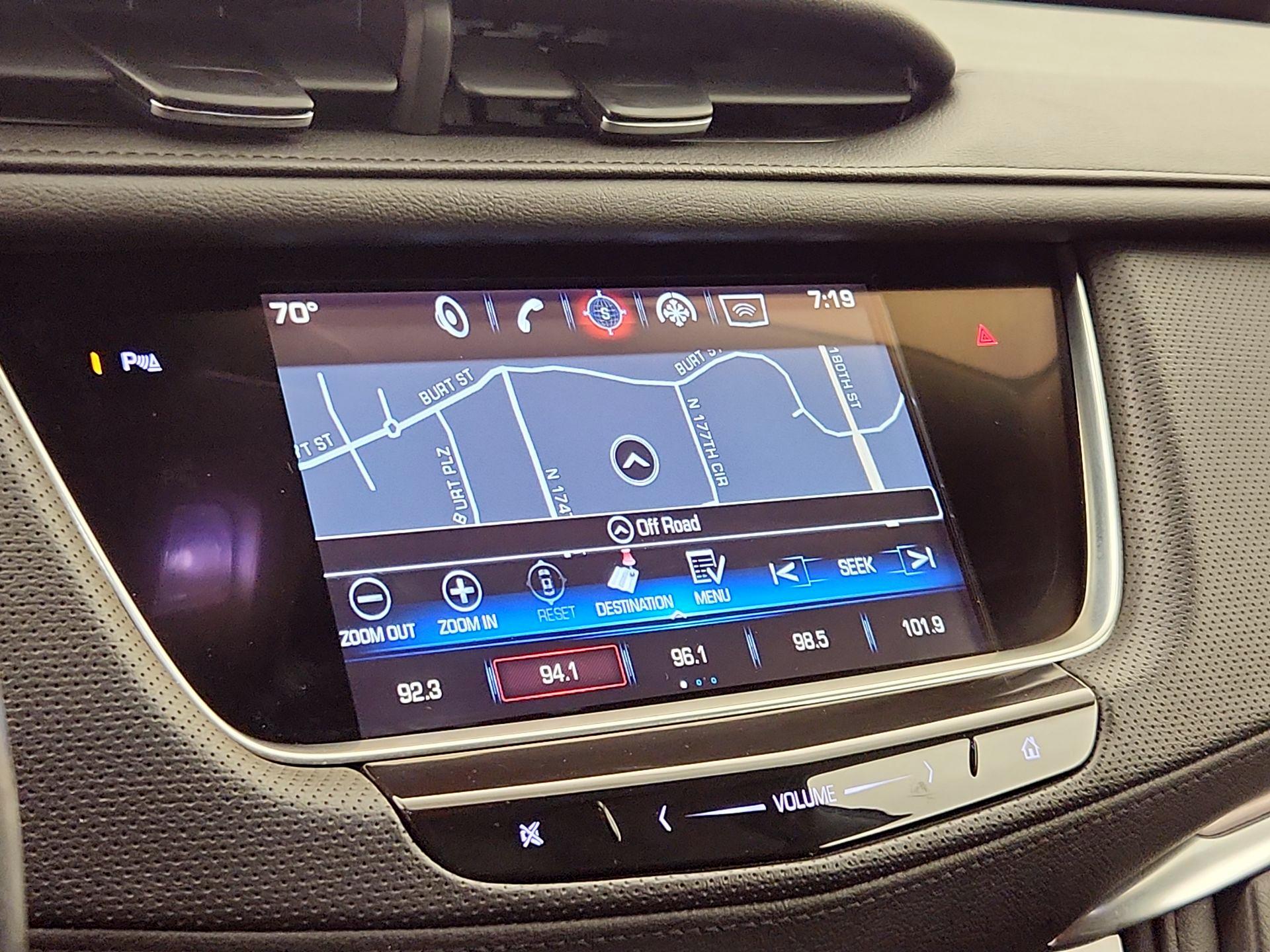 Thumbnail: 2017 Cadillac XT5 - 14