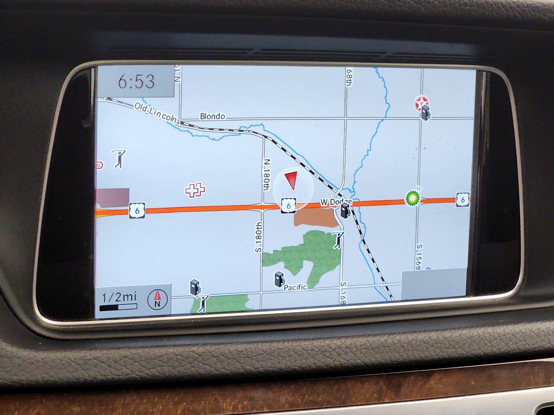 Thumbnail: 2015 Mercedes-Benz E-Class - 14