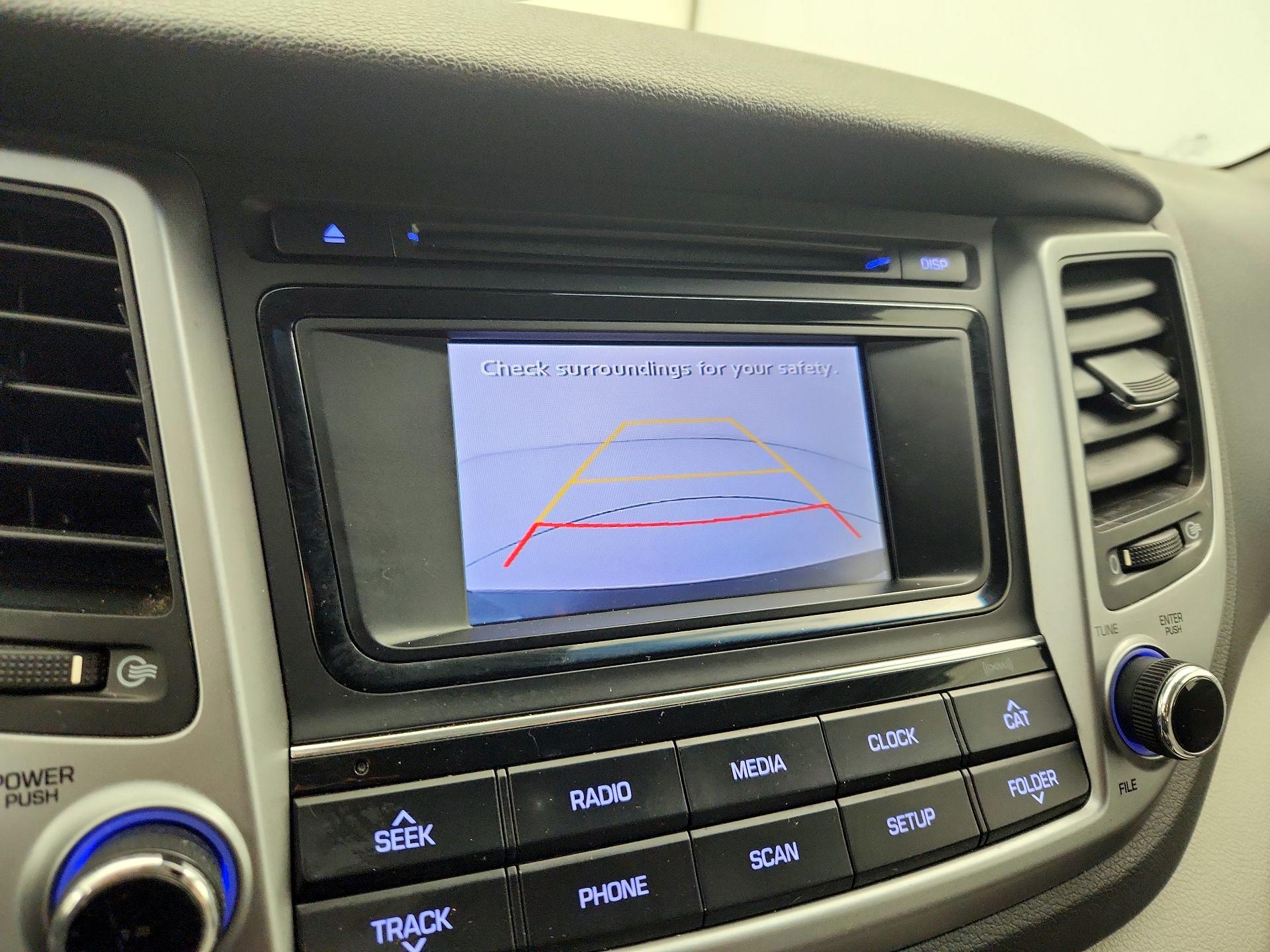 Thumbnail: 2016 Hyundai Tucson - 14