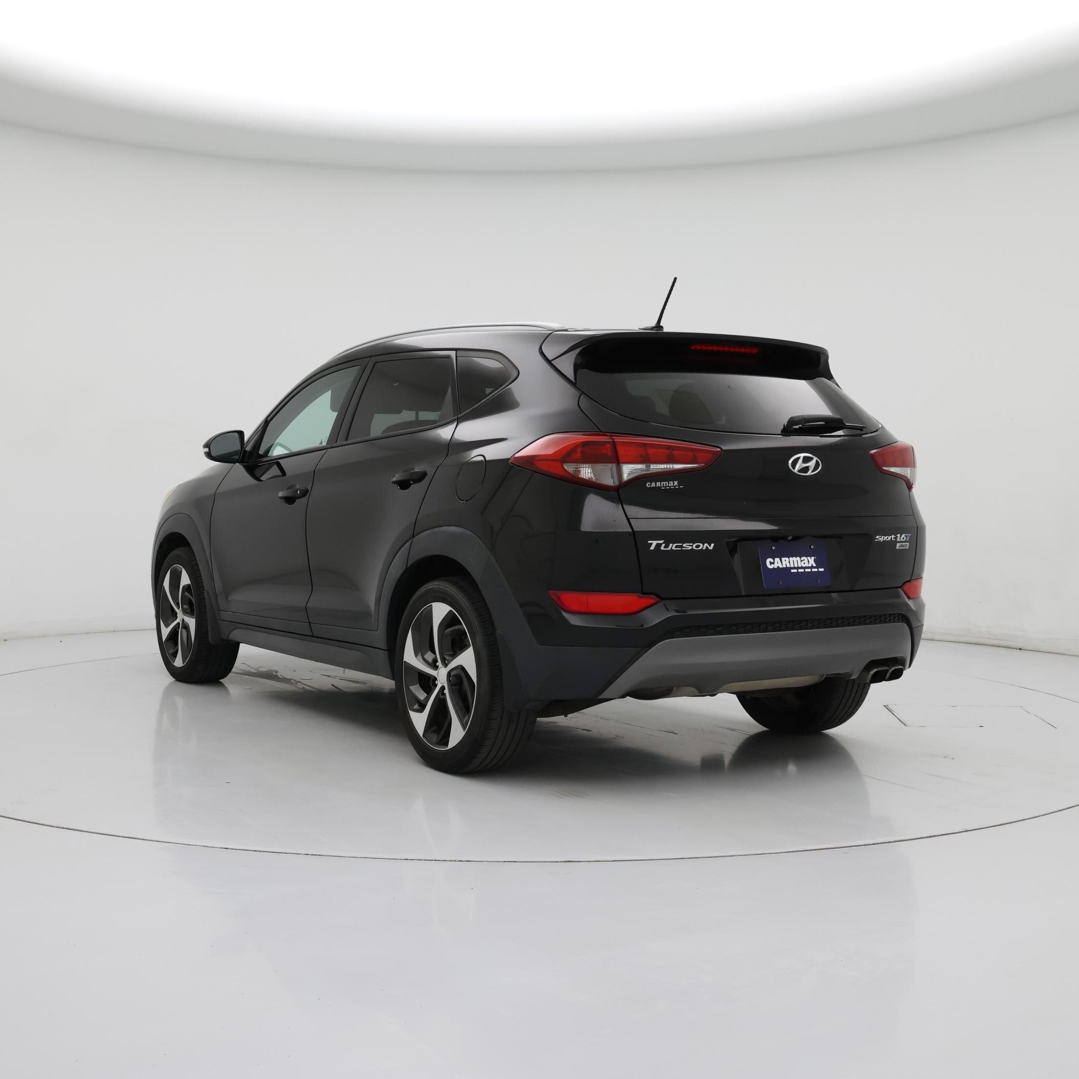 Thumbnail: 2016 Hyundai Tucson - 2