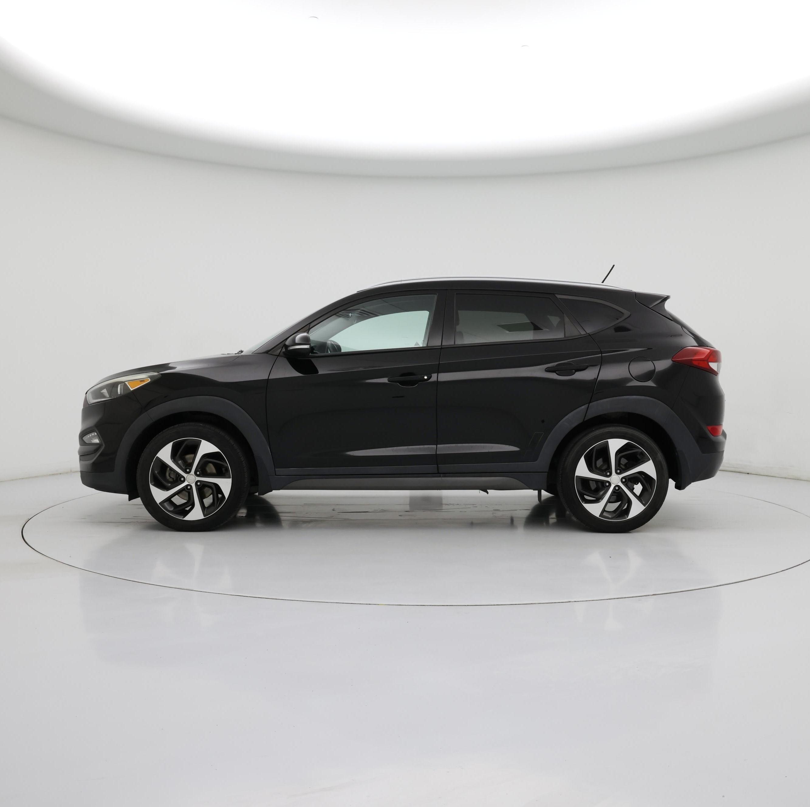 Thumbnail: 2016 Hyundai Tucson - 3