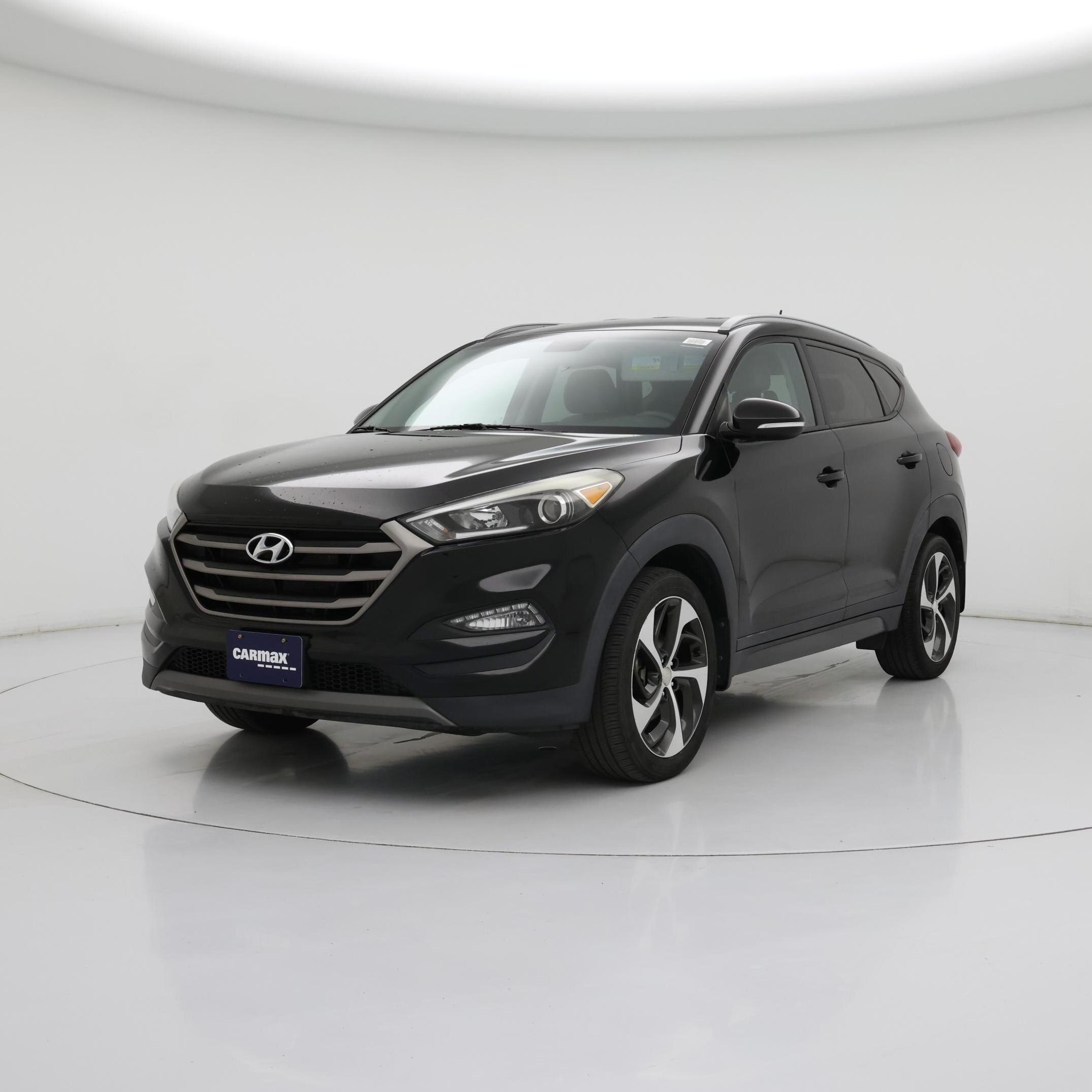 Thumbnail: 2016 Hyundai Tucson - 4