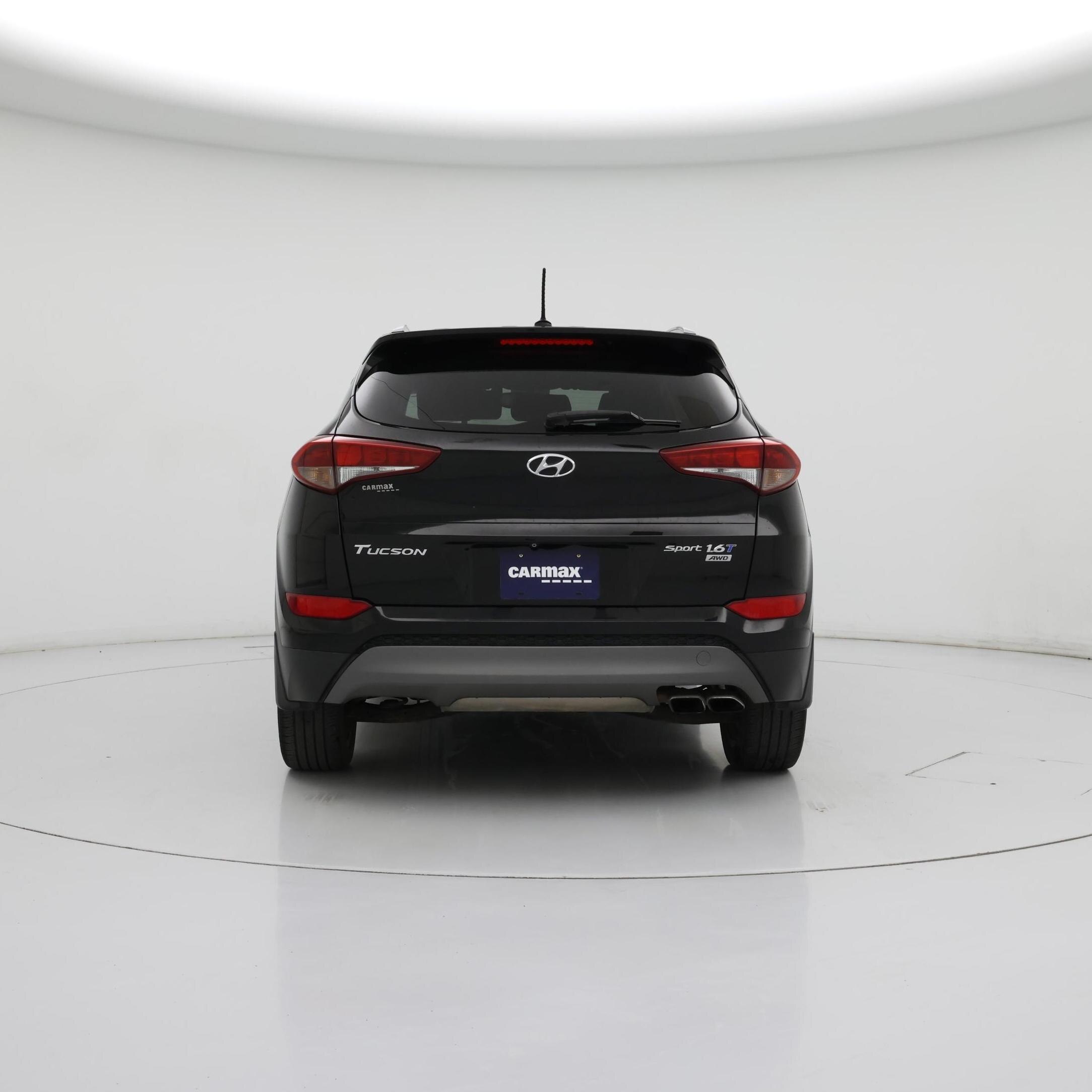 Thumbnail: 2016 Hyundai Tucson - 6
