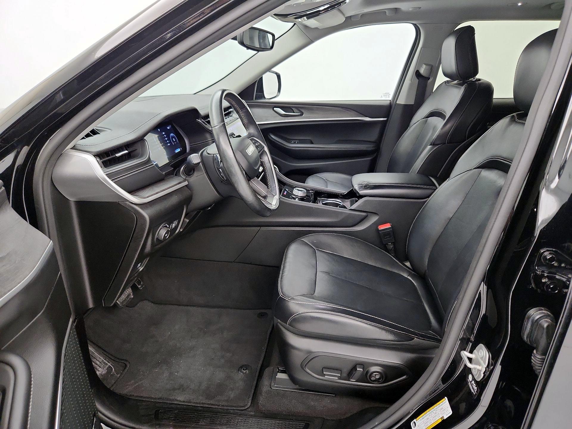 Thumbnail: 2021 Jeep Grand Cherokee L - 11