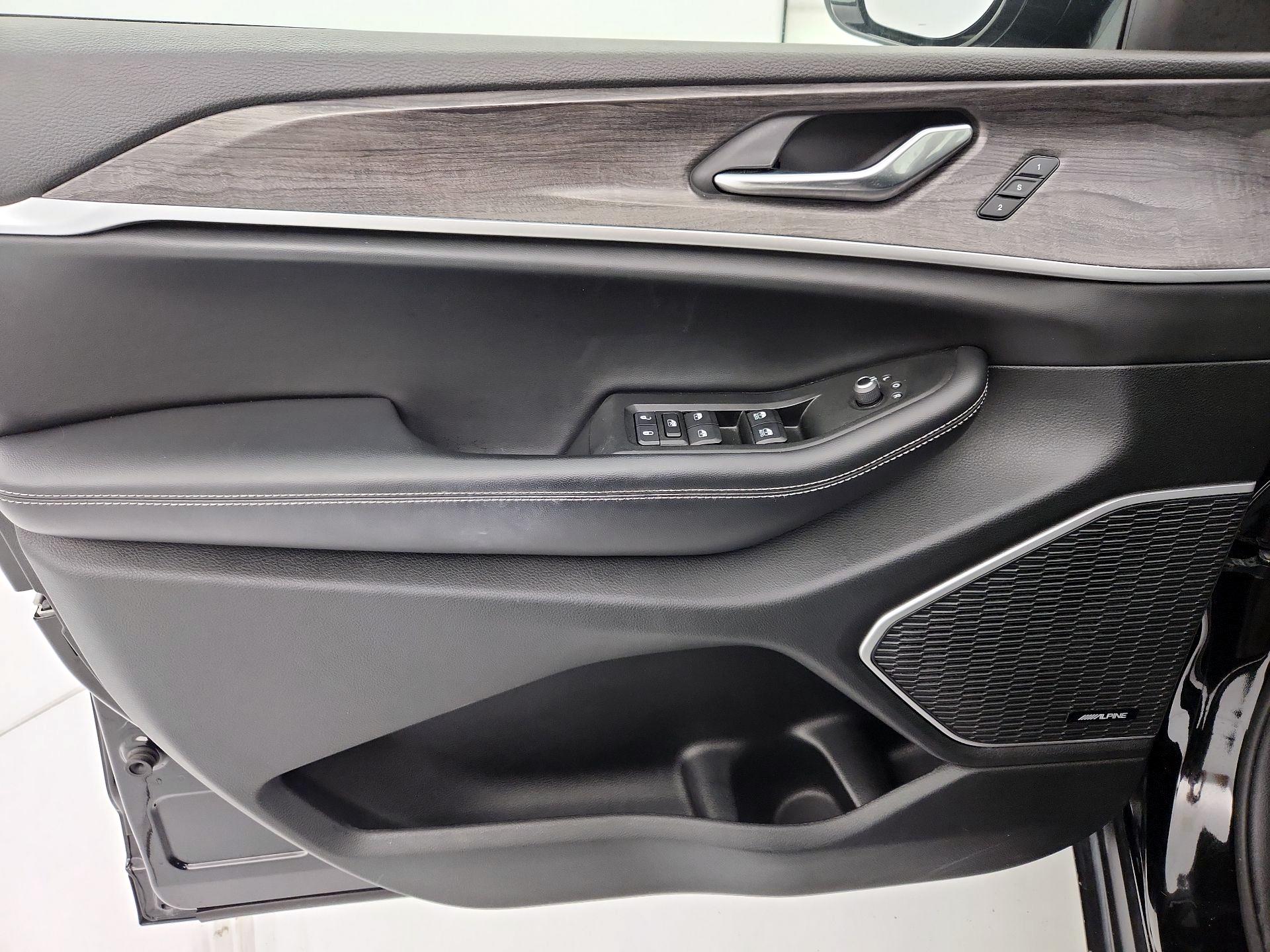 Thumbnail: 2021 Jeep Grand Cherokee L - 12