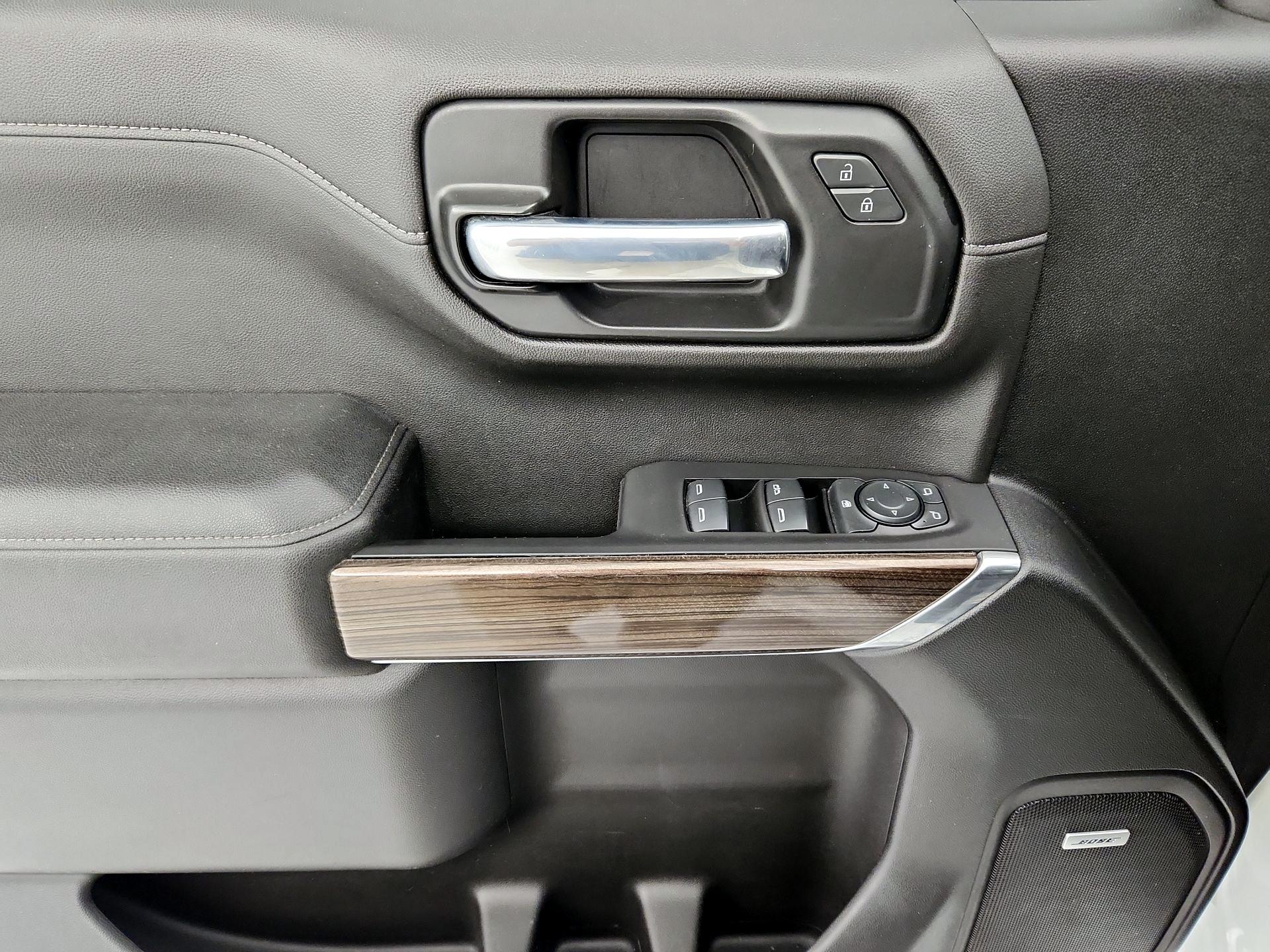 Thumbnail: 2020 Chevrolet Silverado 1500 - 12