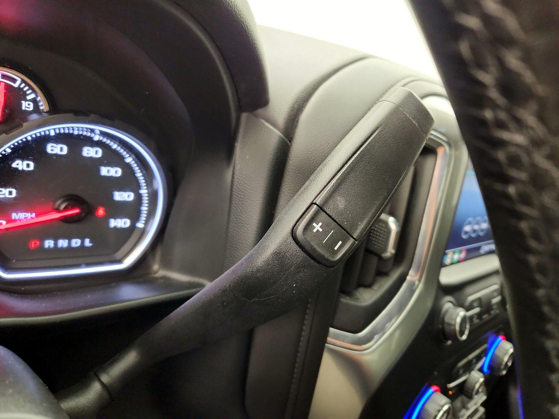 Thumbnail: 2020 Chevrolet Silverado 1500 - 17