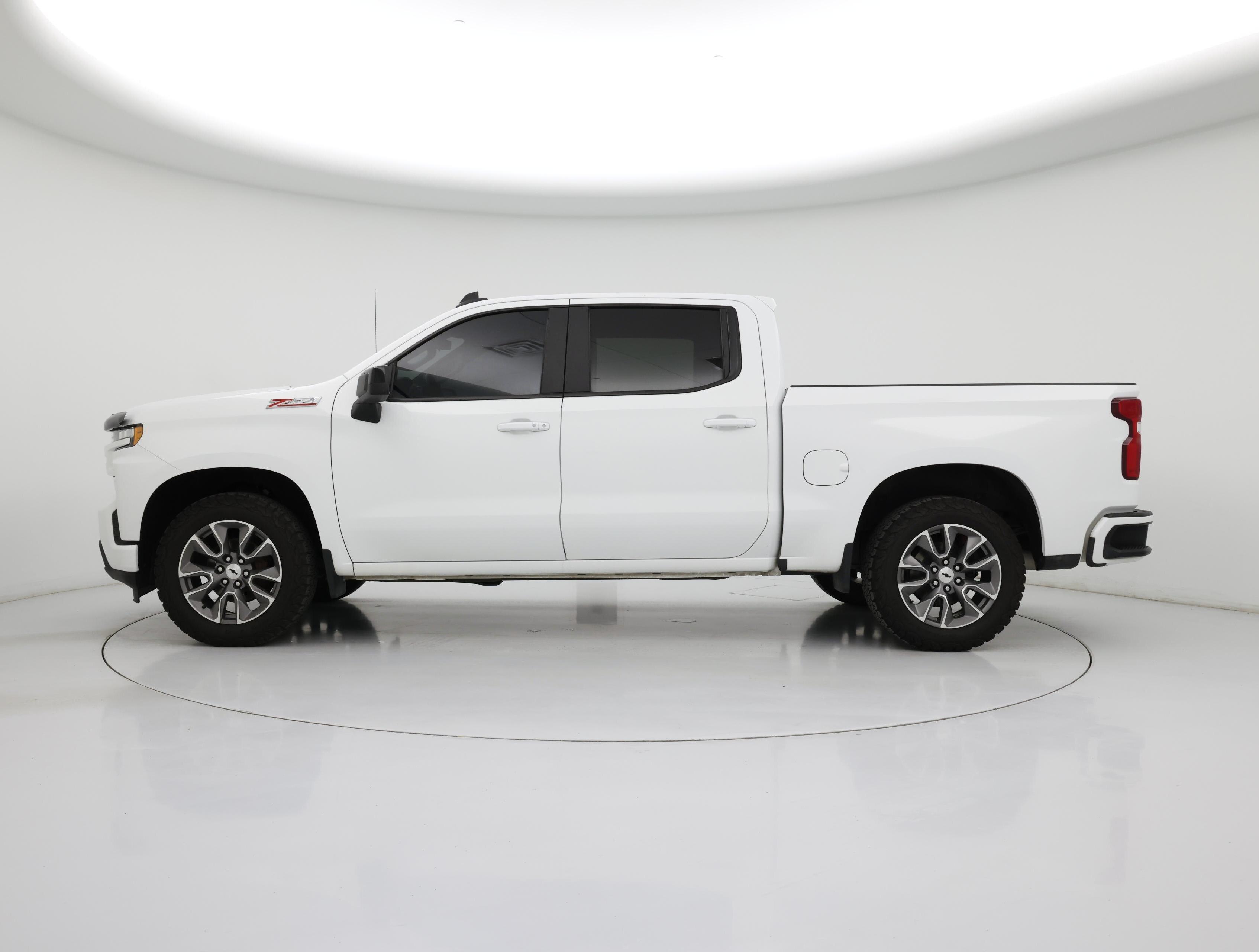 Thumbnail: 2020 Chevrolet Silverado 1500 - 3