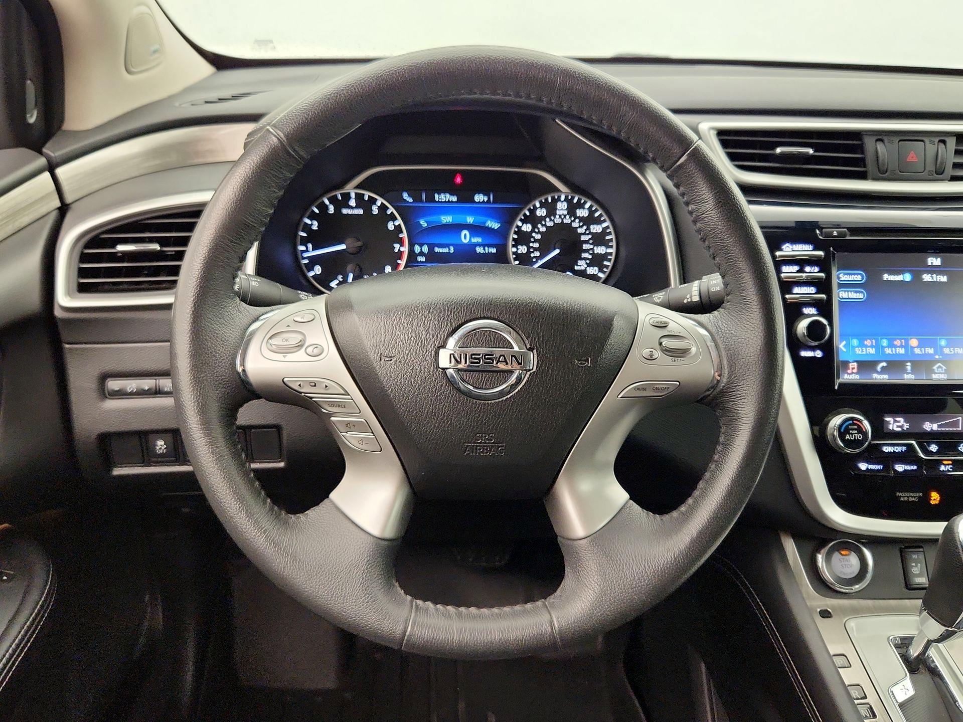 Thumbnail: 2016 Nissan Murano - 10