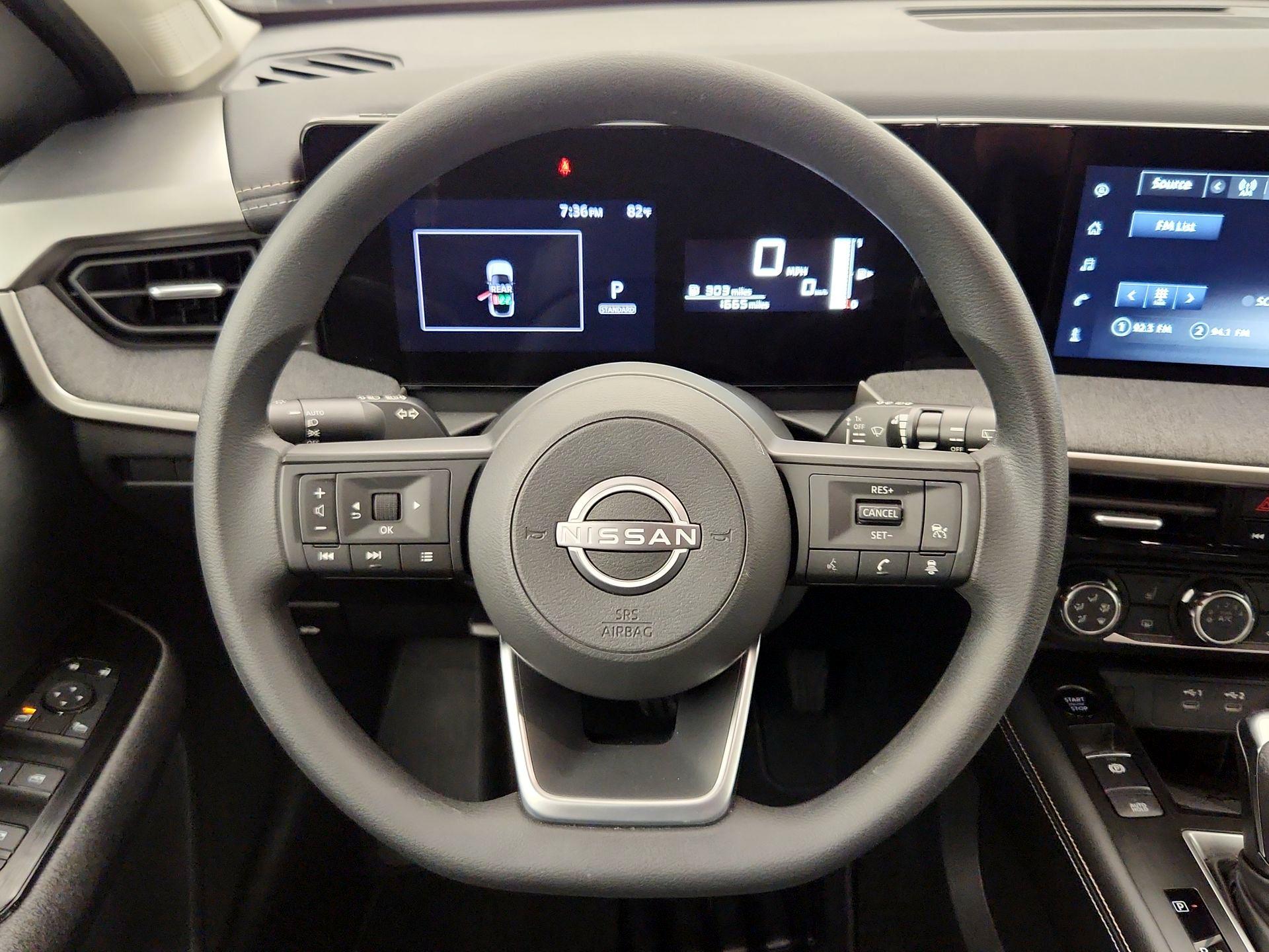 Thumbnail: 2025 Nissan Kicks - 10