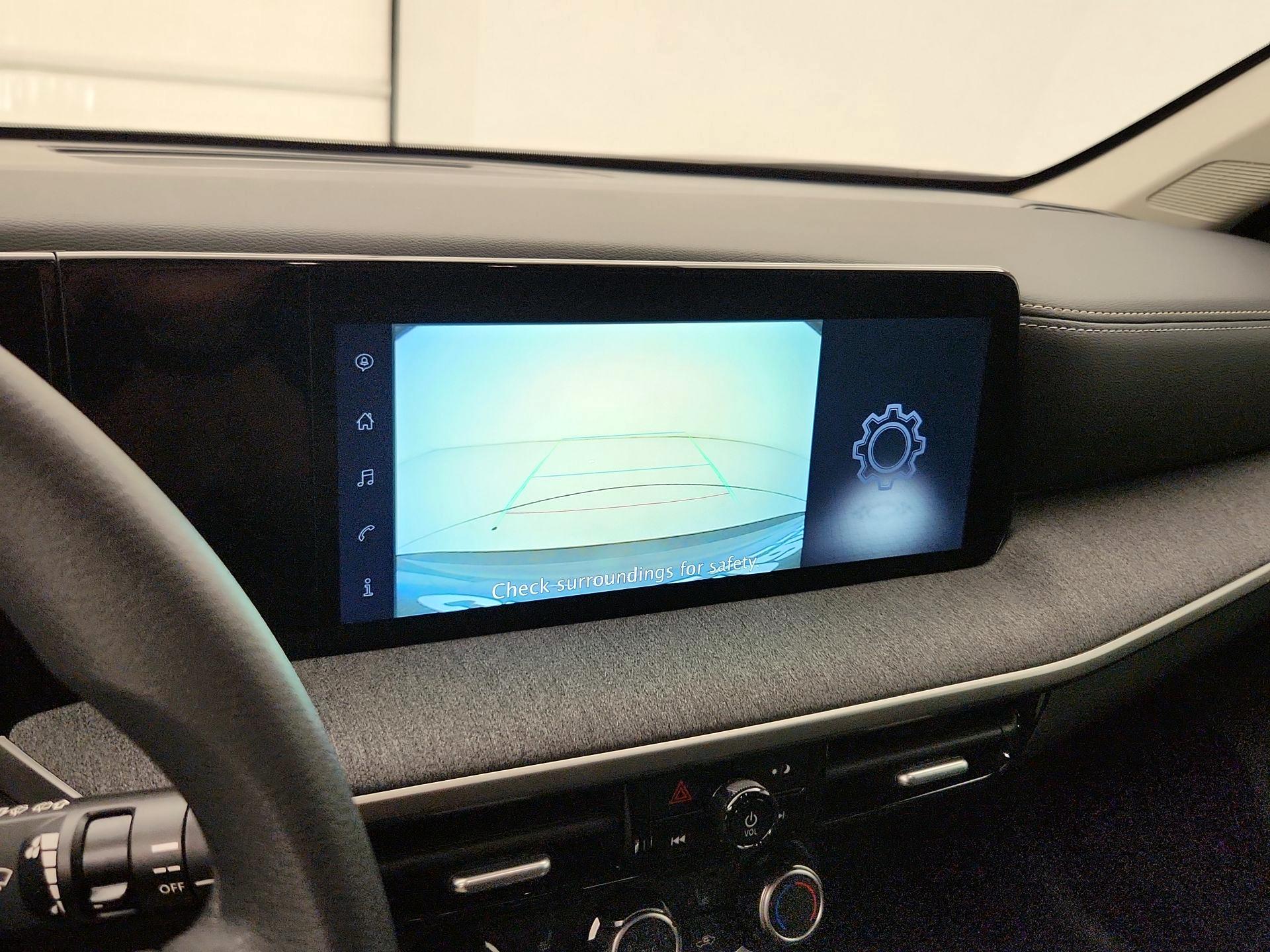 Thumbnail: 2025 Nissan Kicks - 14