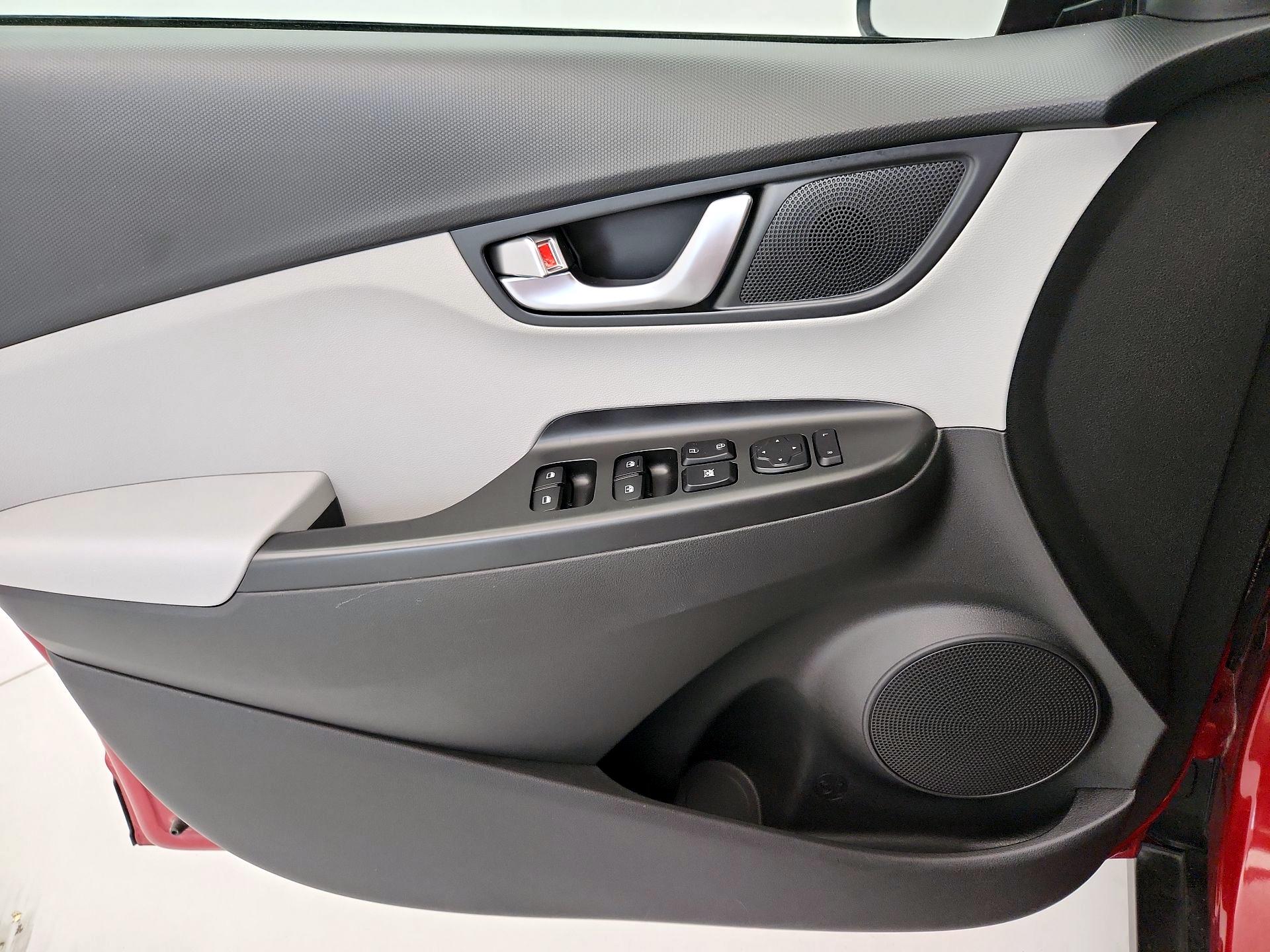 Thumbnail: 2023 Hyundai Kona - 12
