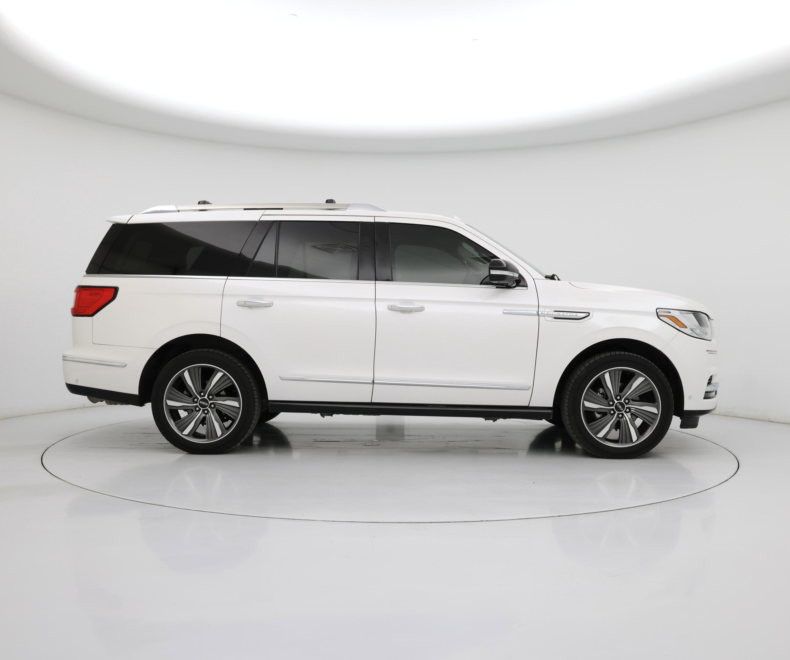 Thumbnail: 2019 Lincoln Navigator - 7