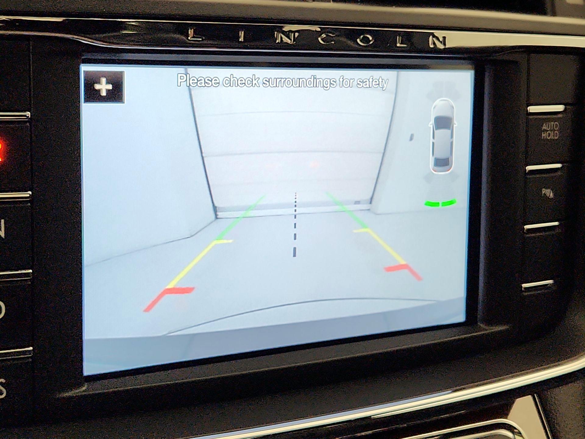 Thumbnail: 2017 Lincoln Continental - 15