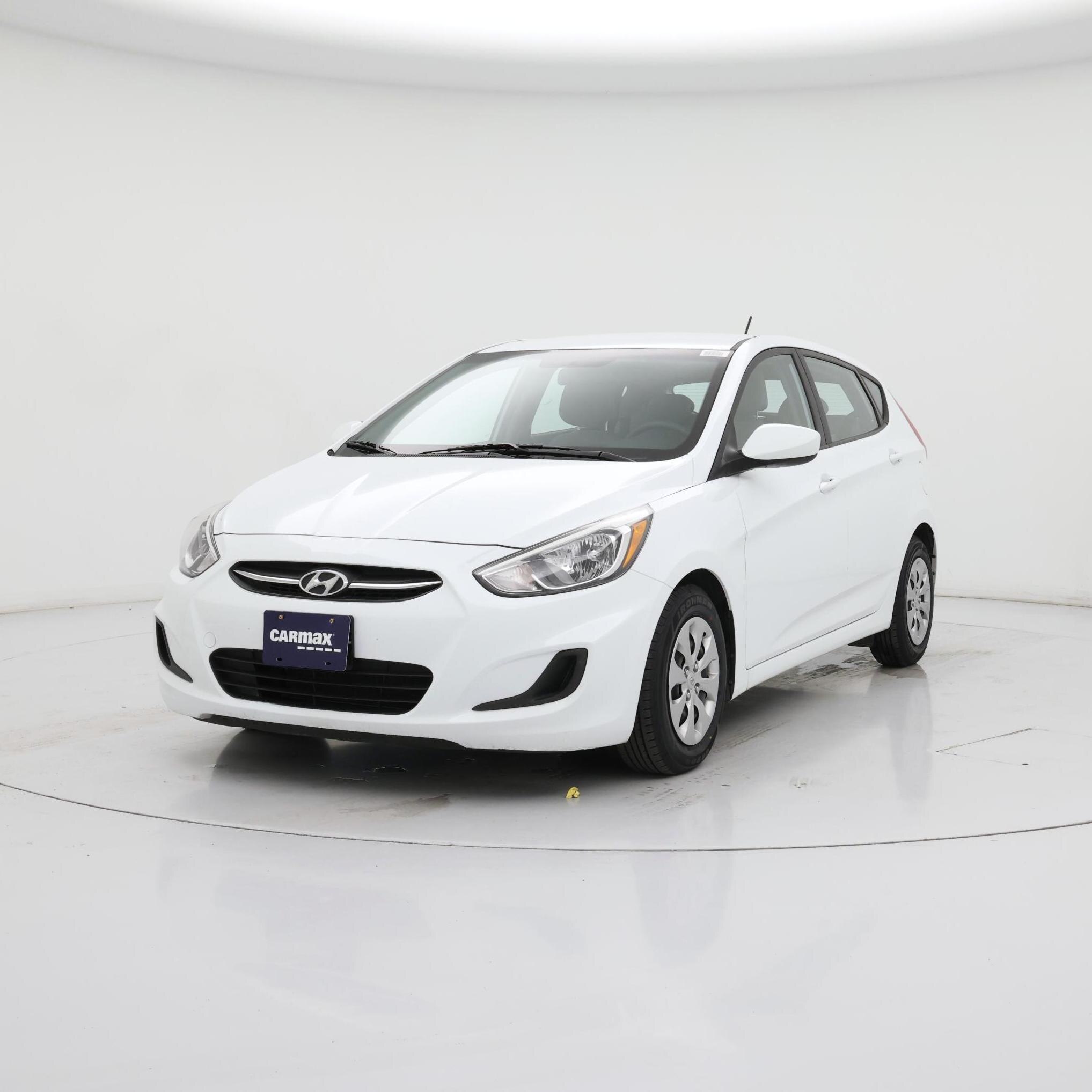 Thumbnail: 2017 Hyundai Accent - 4