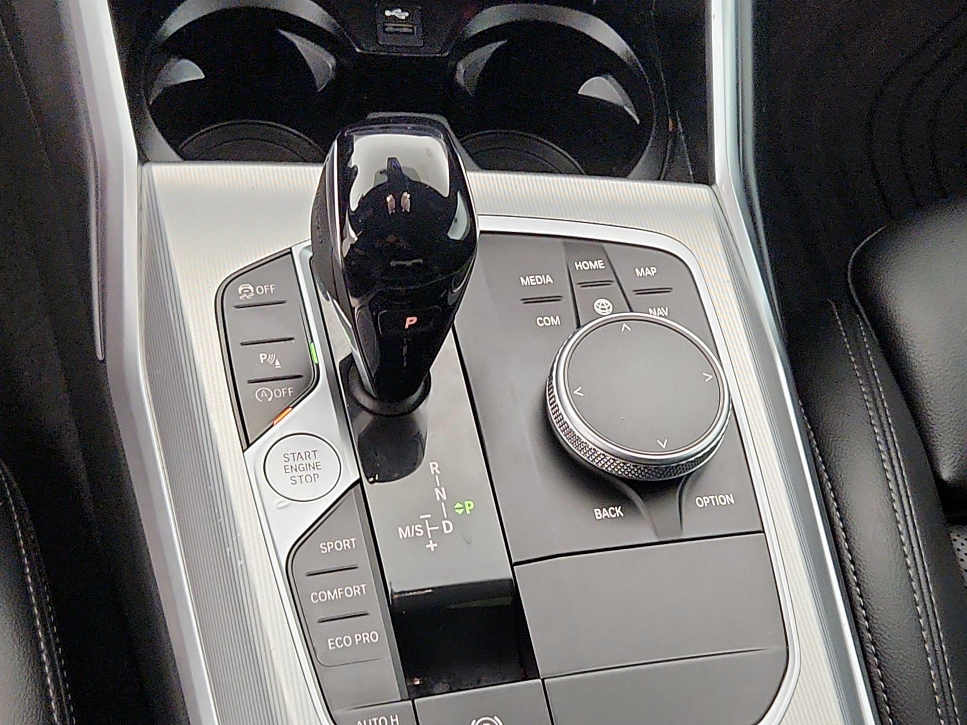 Thumbnail: 2022 BMW 3 Series - 18