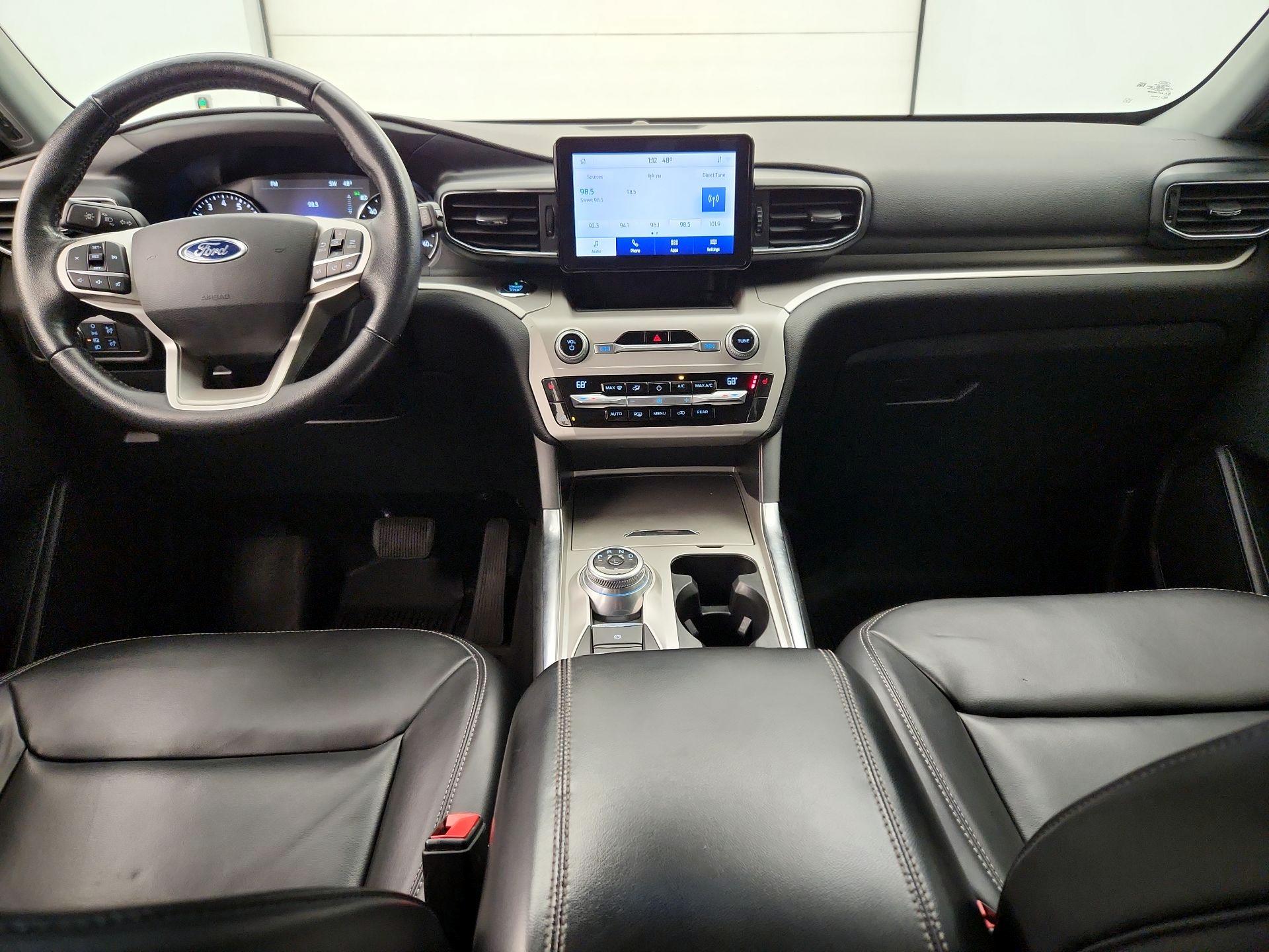 Thumbnail: 2021 Ford Explorer - 9