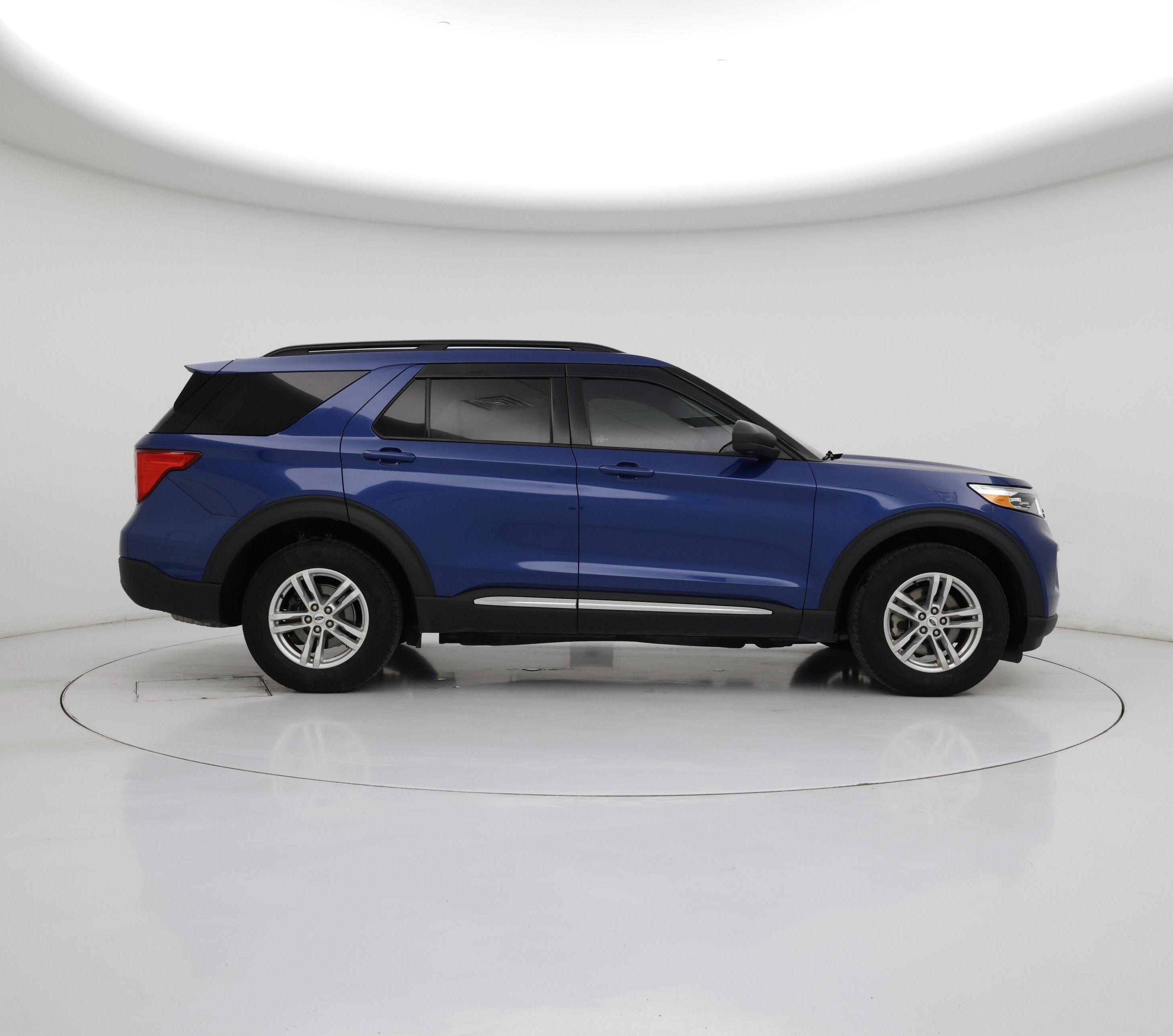 Thumbnail: 2021 Ford Explorer - 7