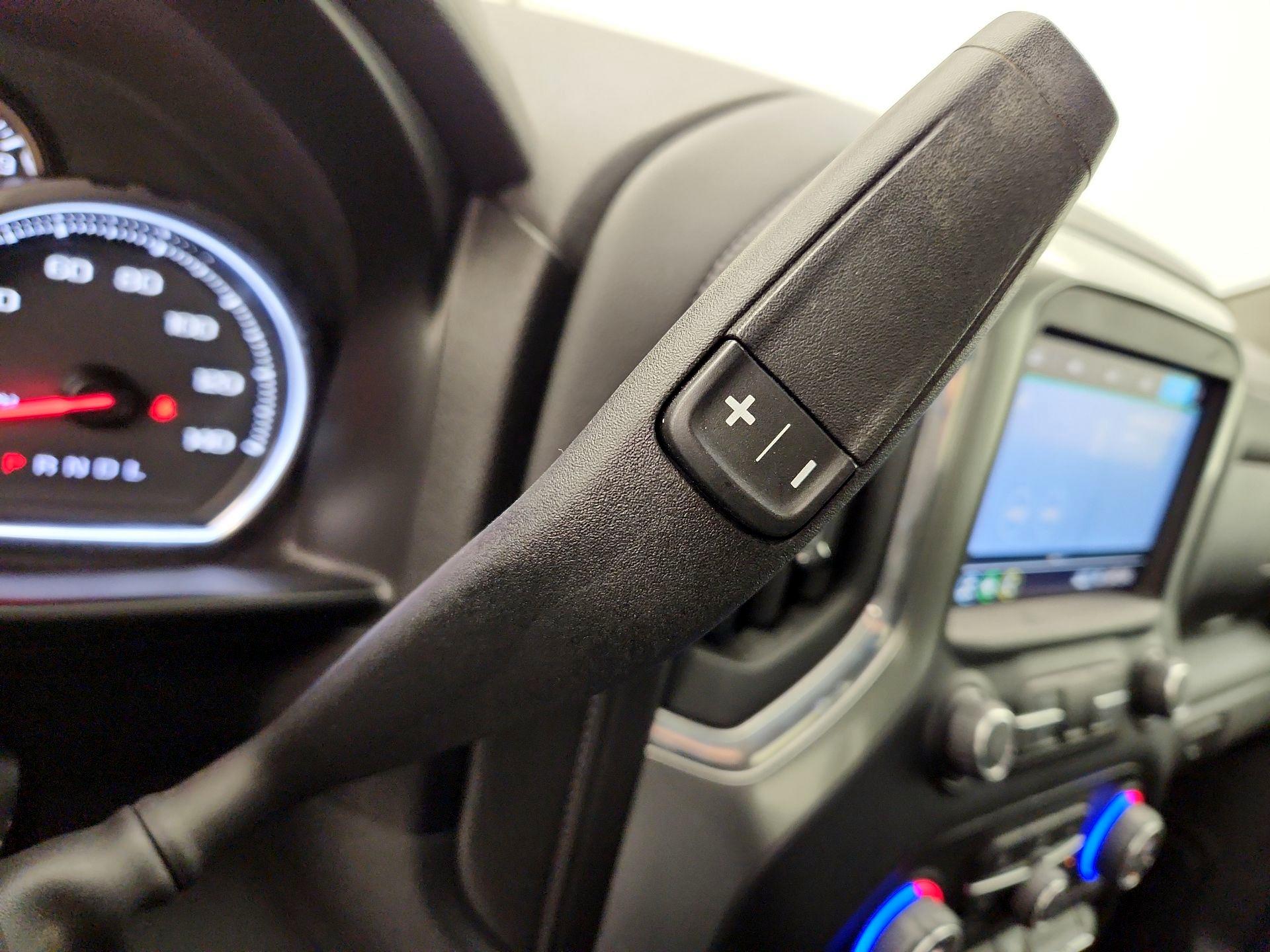 Thumbnail: 2020 Chevrolet Silverado 1500 - 17