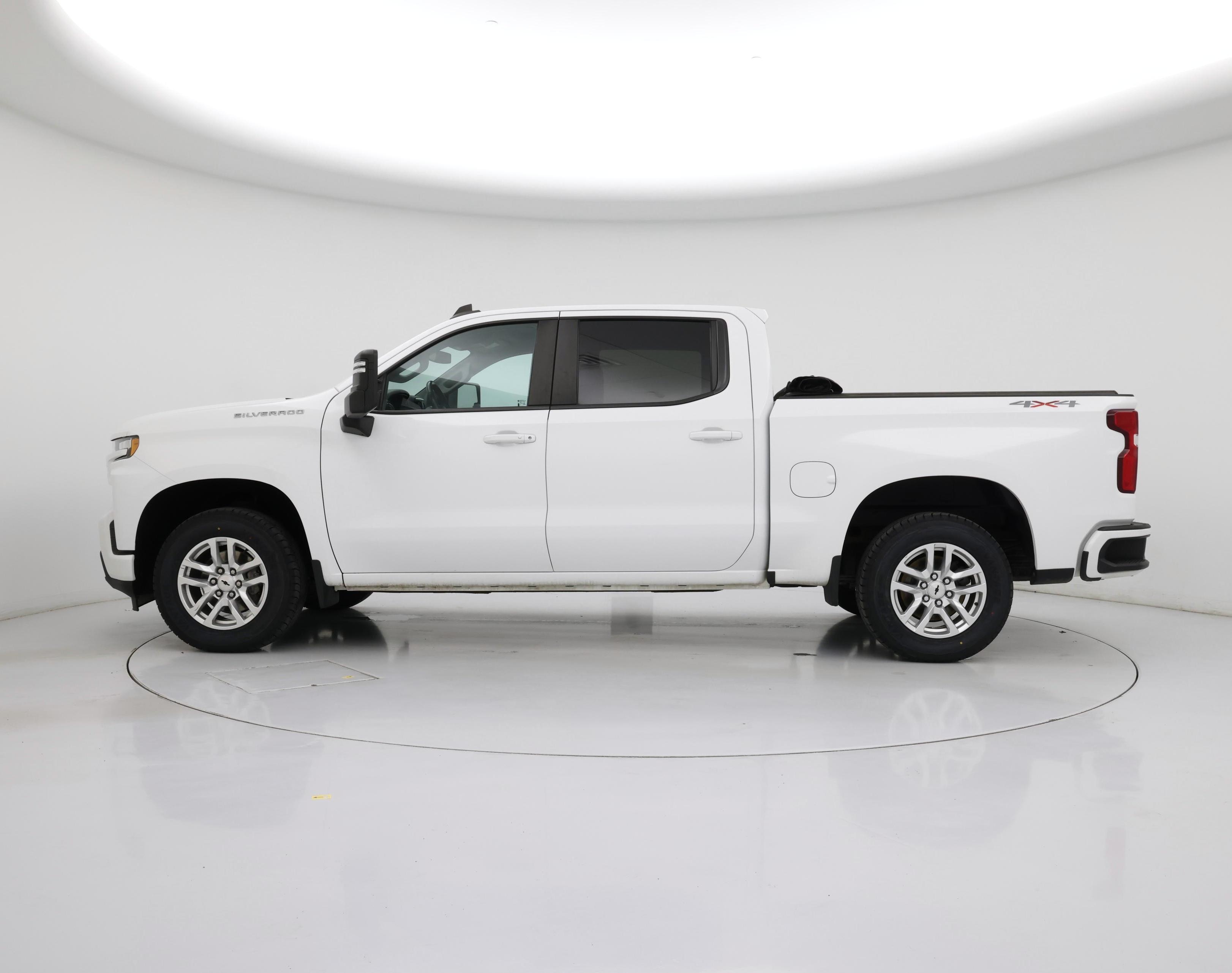 Thumbnail: 2020 Chevrolet Silverado 1500 - 3