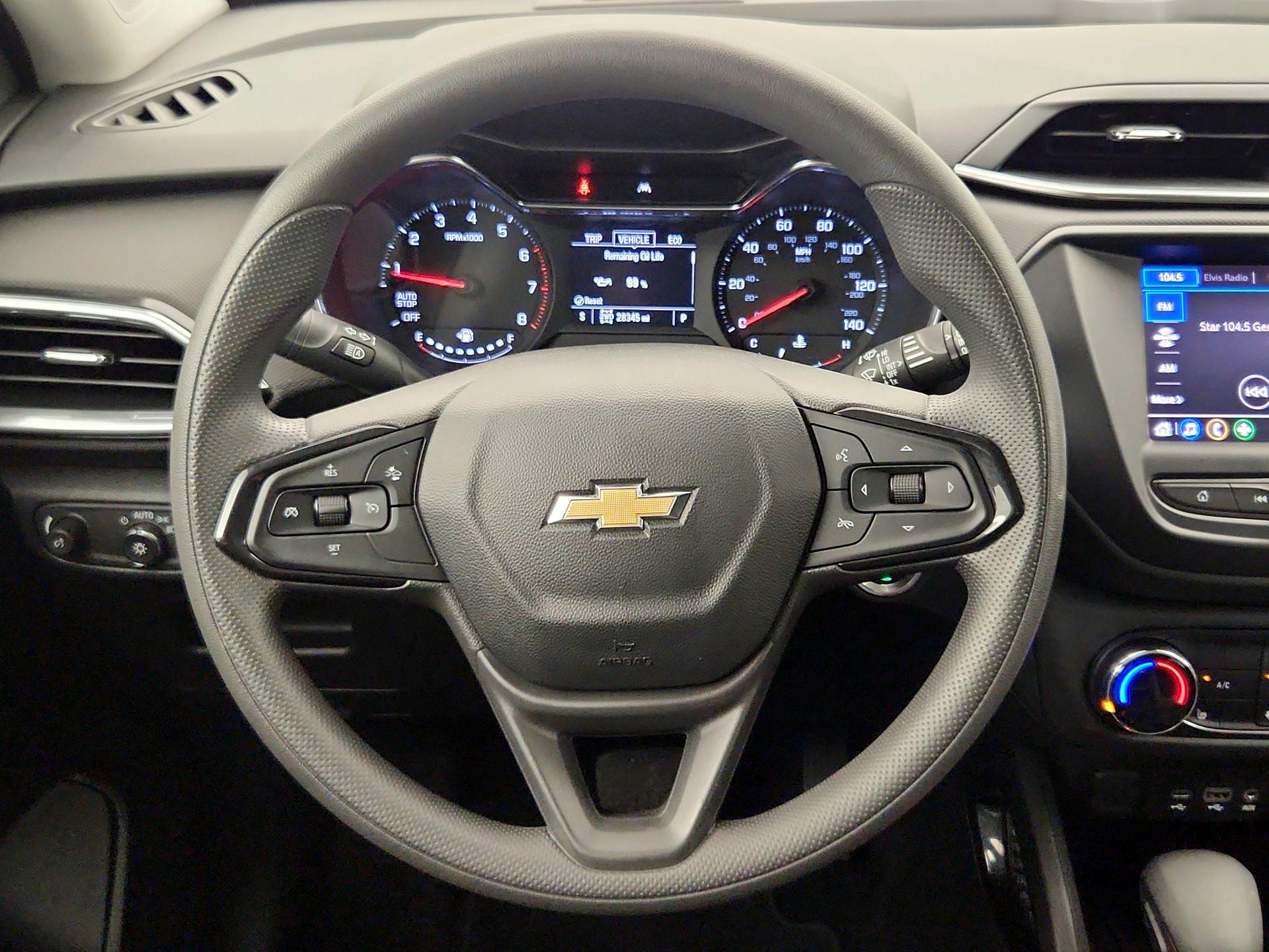 Thumbnail: 2022 Chevrolet TrailBlazer - 10