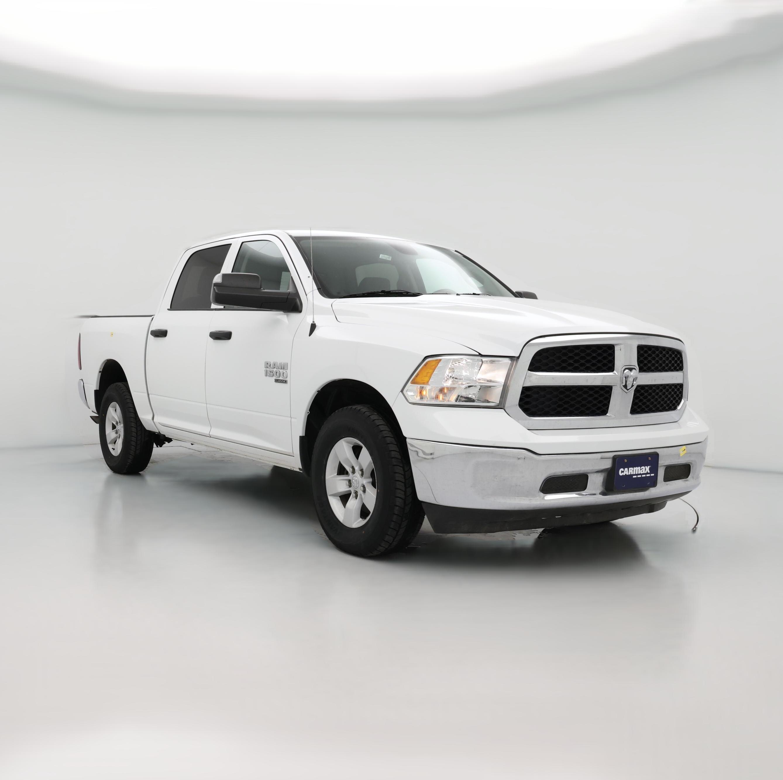 Thumbnail: 2023 RAM 1500 Classic - 1