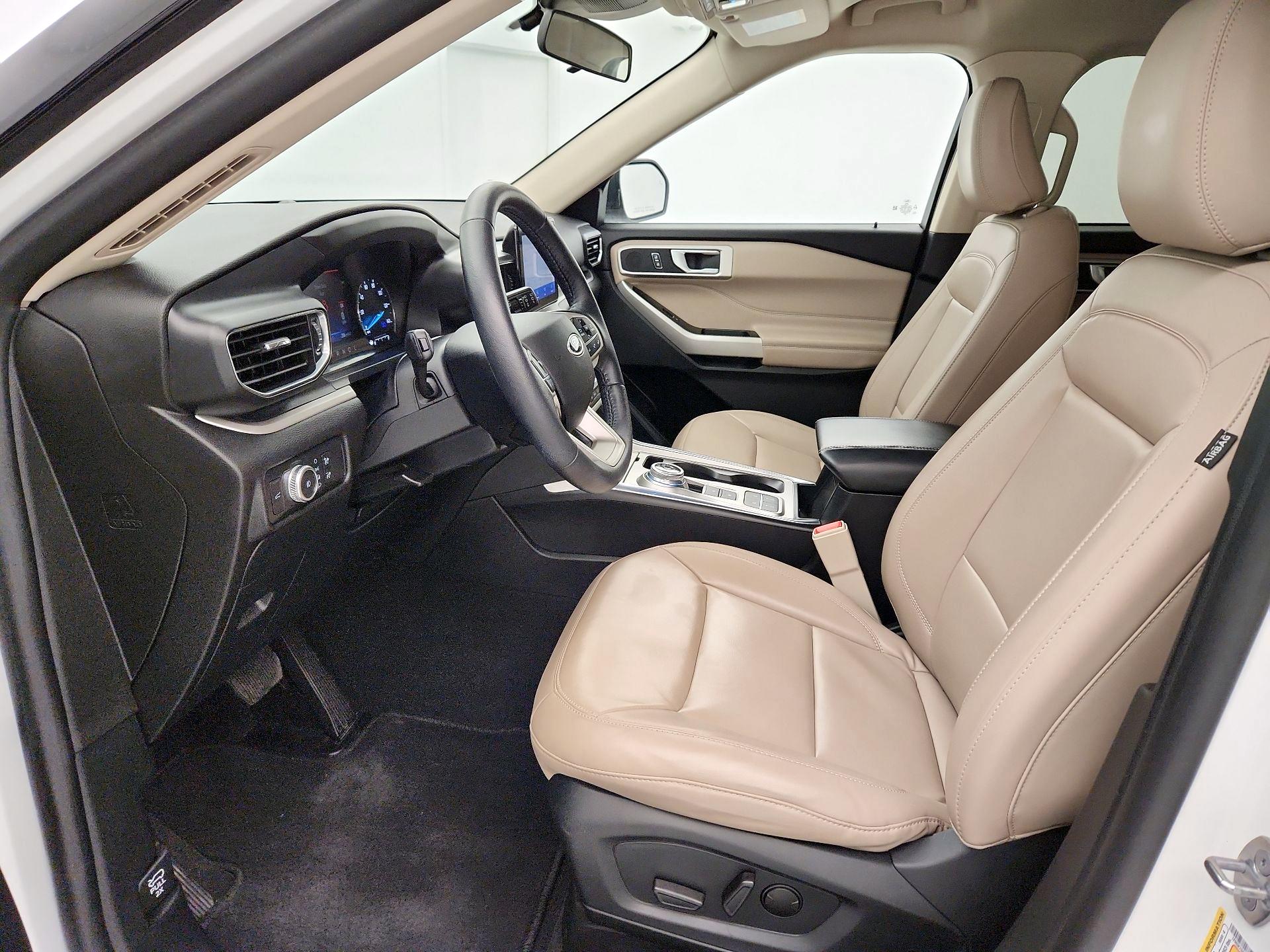 Thumbnail: 2021 Ford Explorer - 11