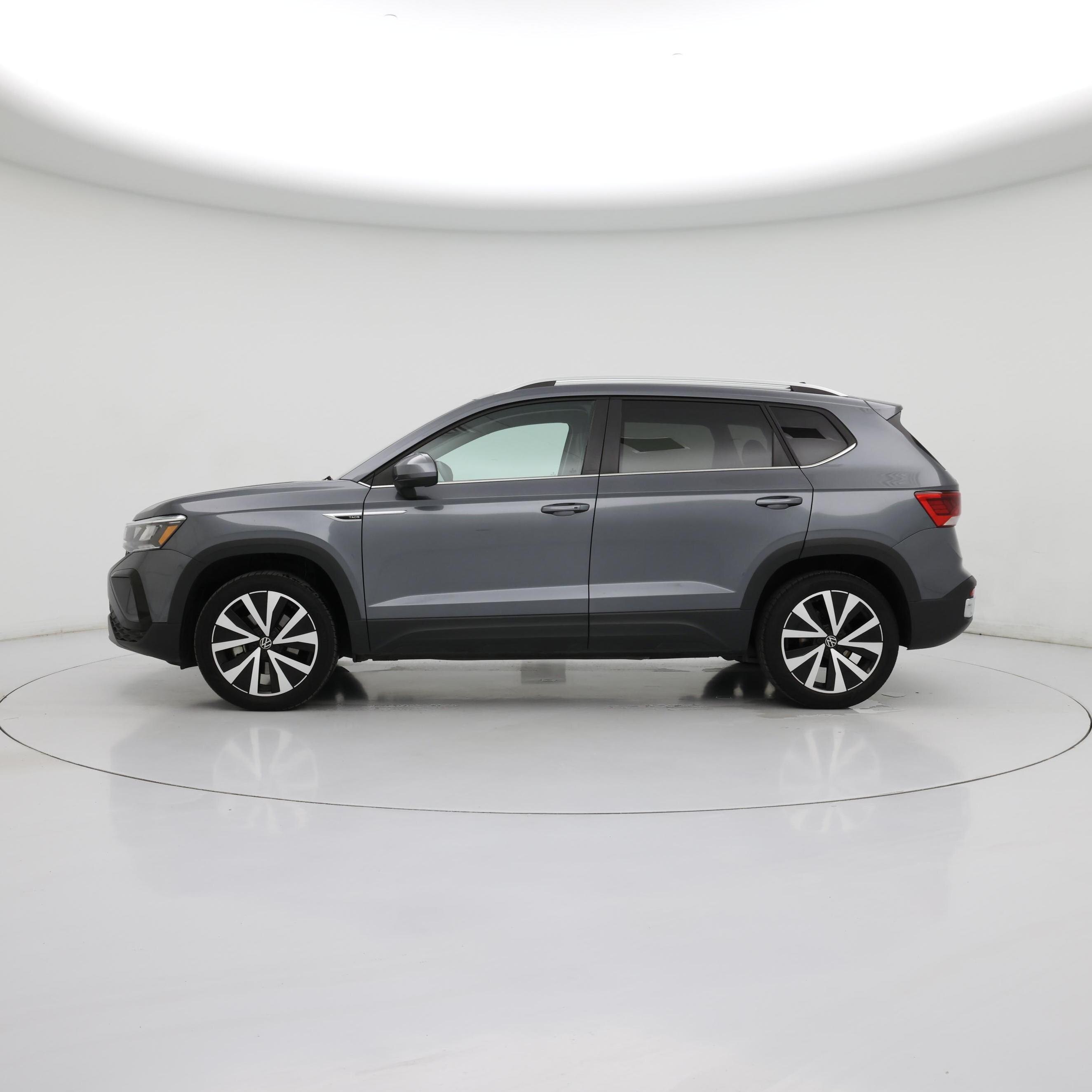 Thumbnail: 2024 Volkswagen Taos - 3