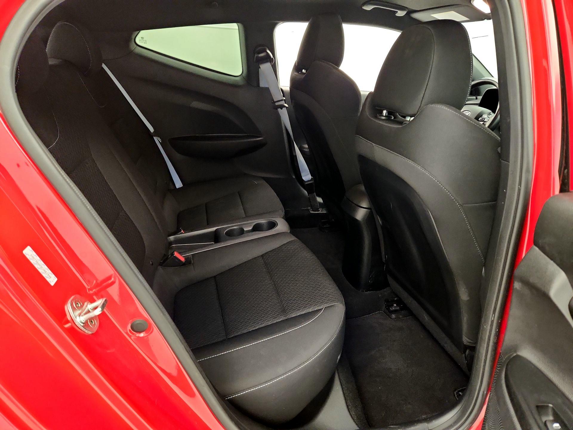 Thumbnail: 2019 Hyundai Veloster - 19