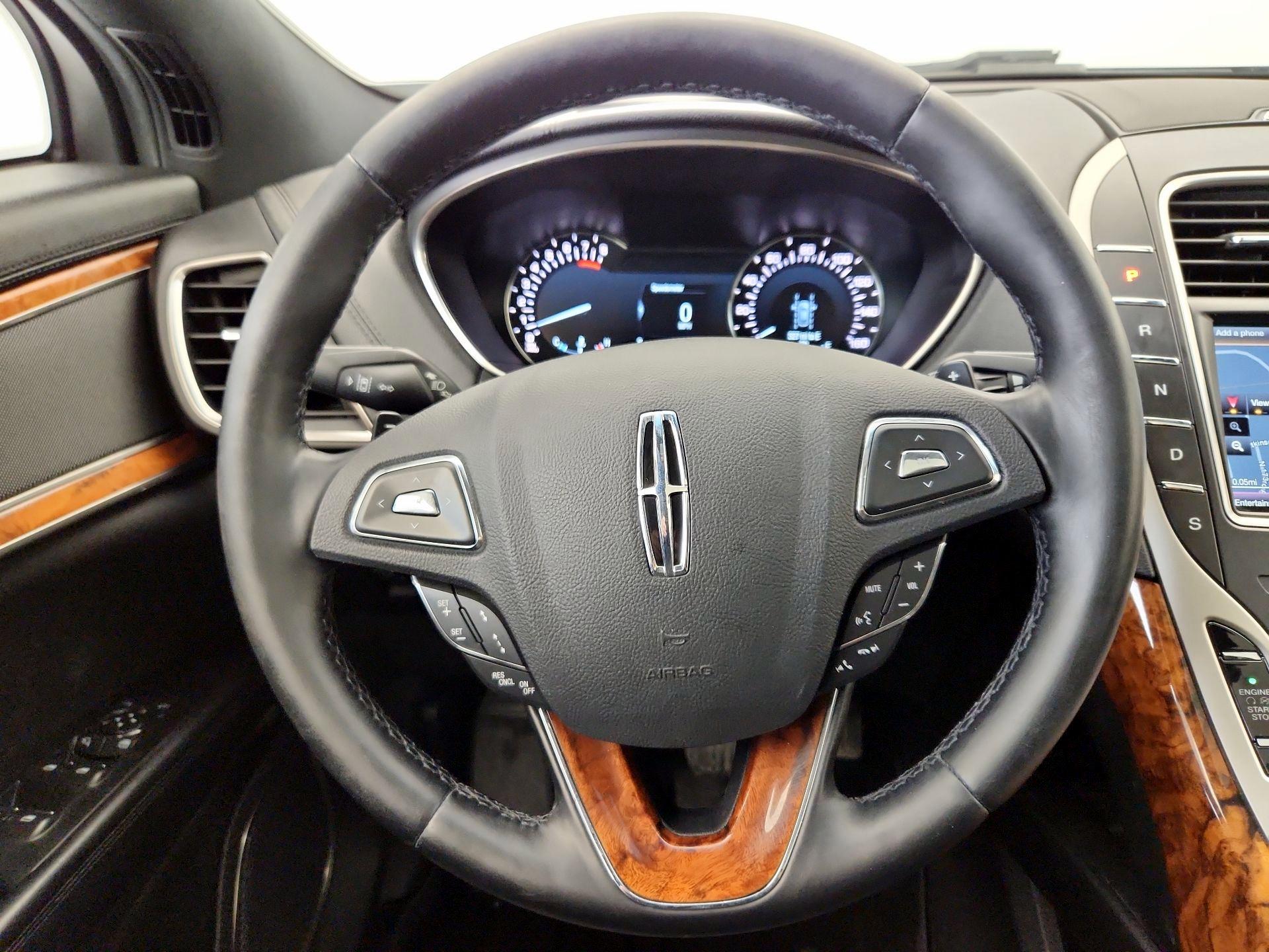 Thumbnail: 2016 Lincoln MKX - 10