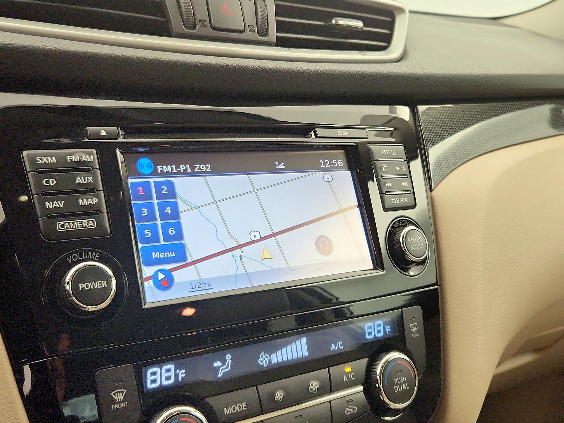 Thumbnail: 2016 Nissan Rogue - 14