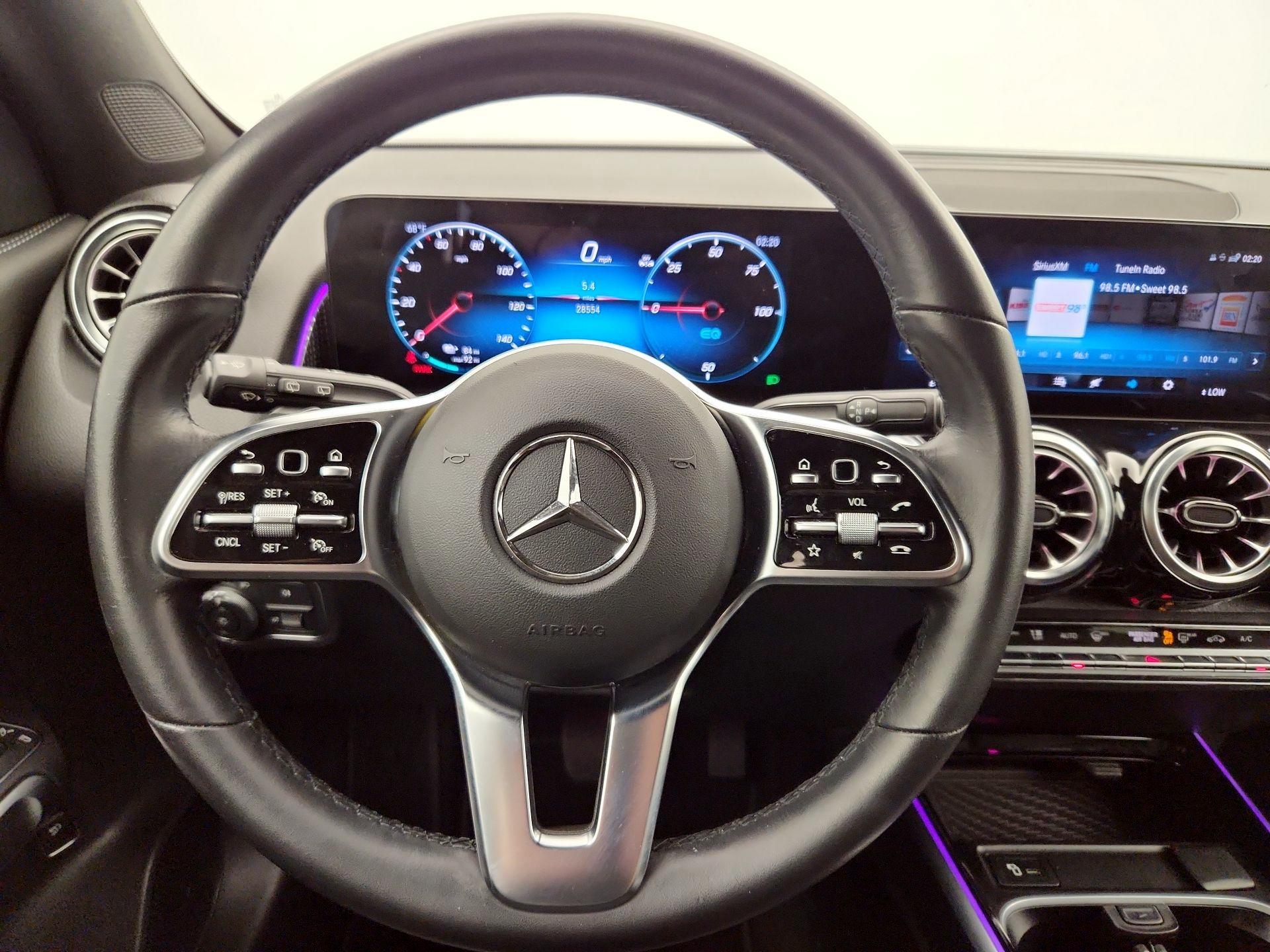 Thumbnail: 2023 Mercedes-Benz EQB - 10