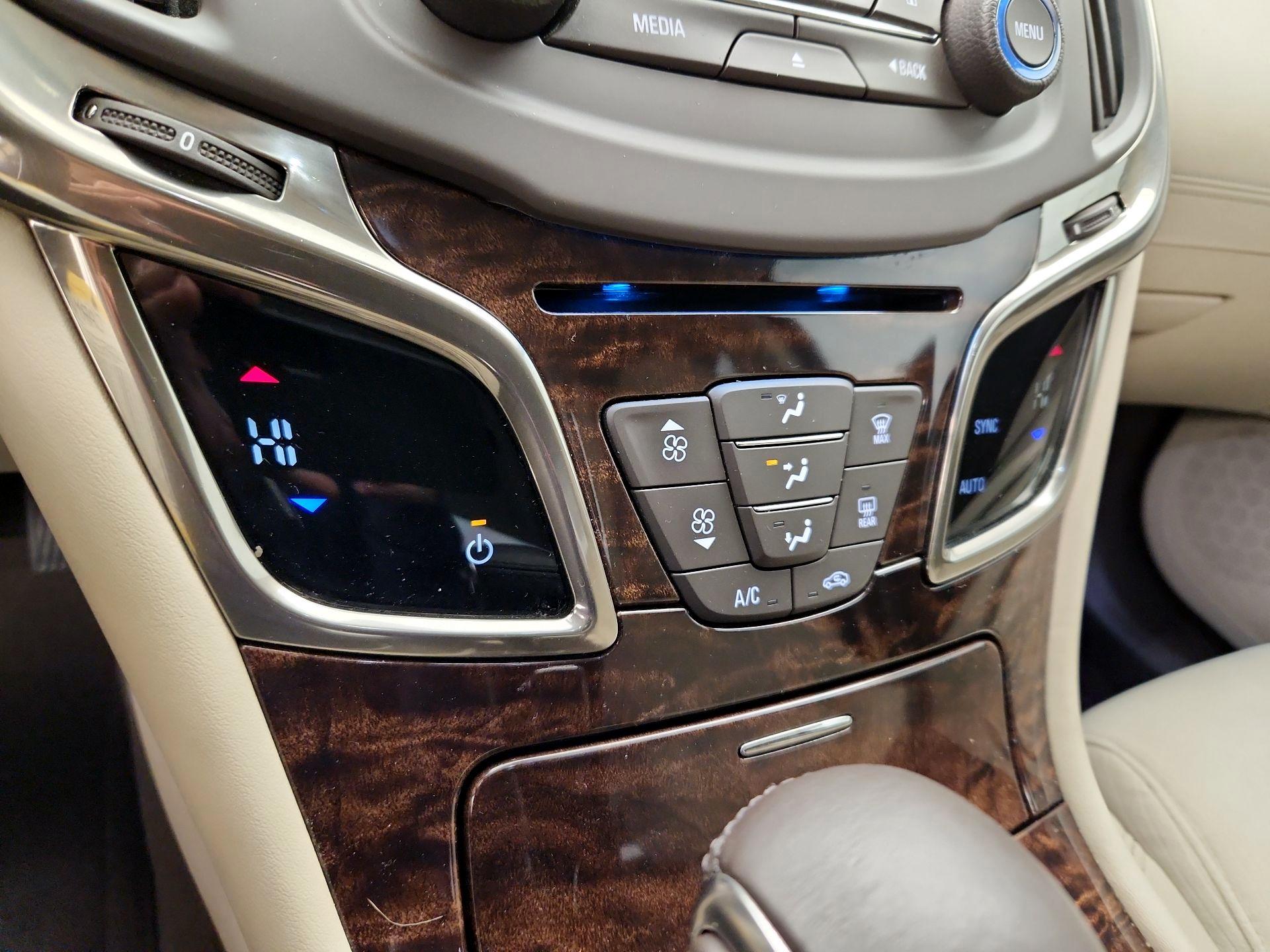 Thumbnail: 2016 Buick LaCrosse - 16