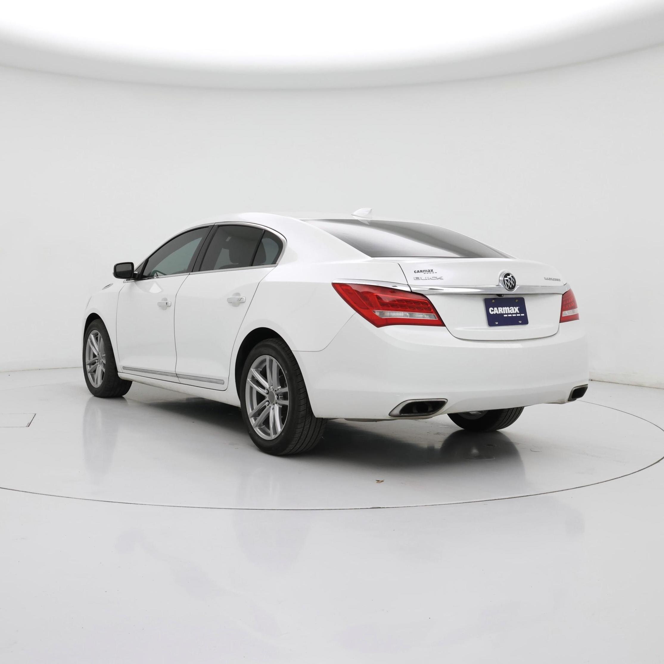 Thumbnail: 2016 Buick LaCrosse - 2