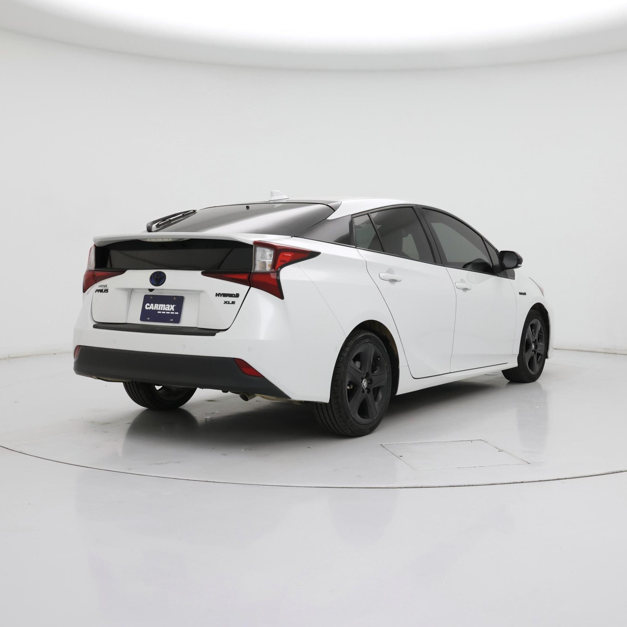 Thumbnail: 2021 Toyota Prius - 8