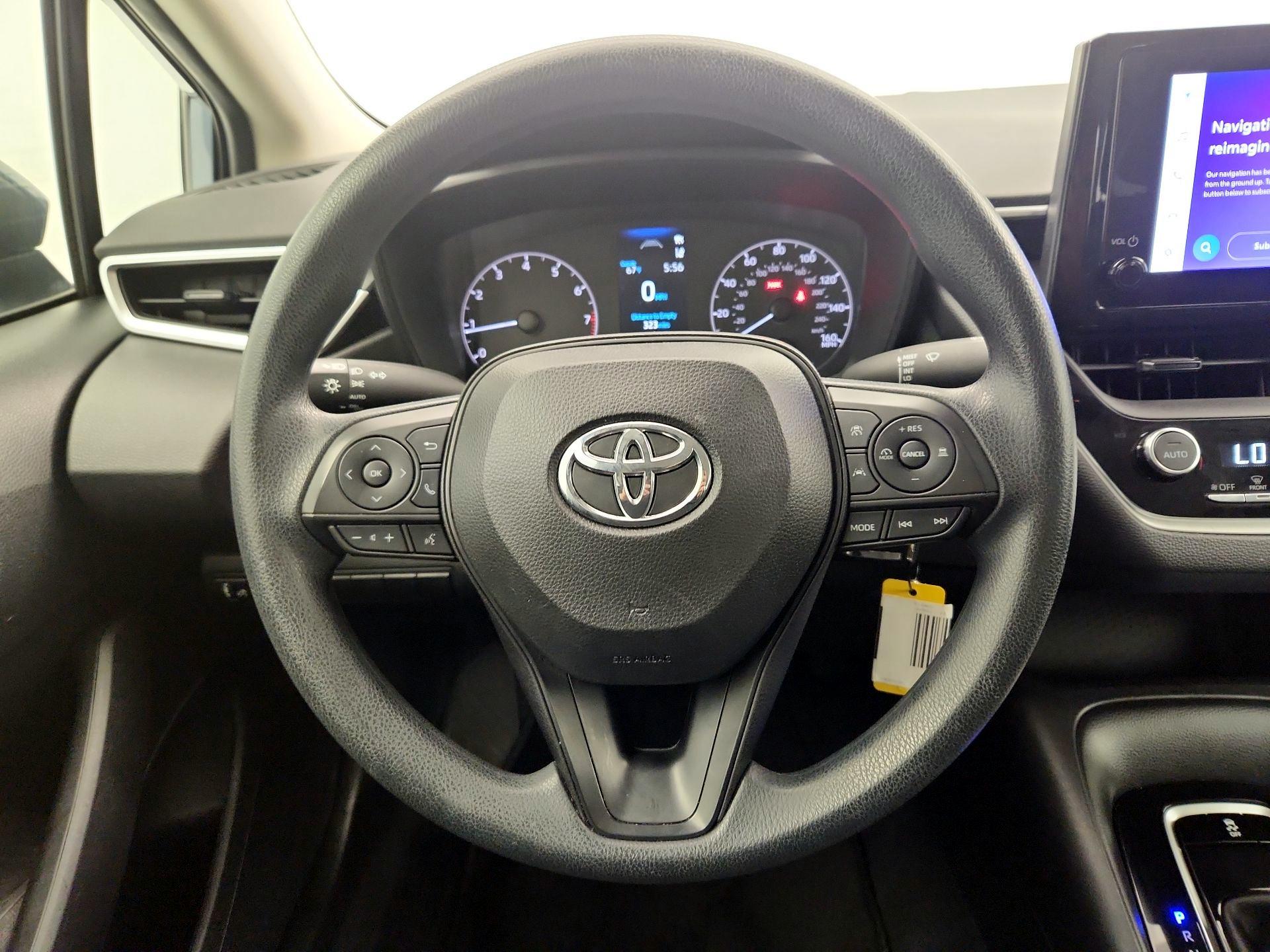 Thumbnail: 2023 Toyota Corolla - 10