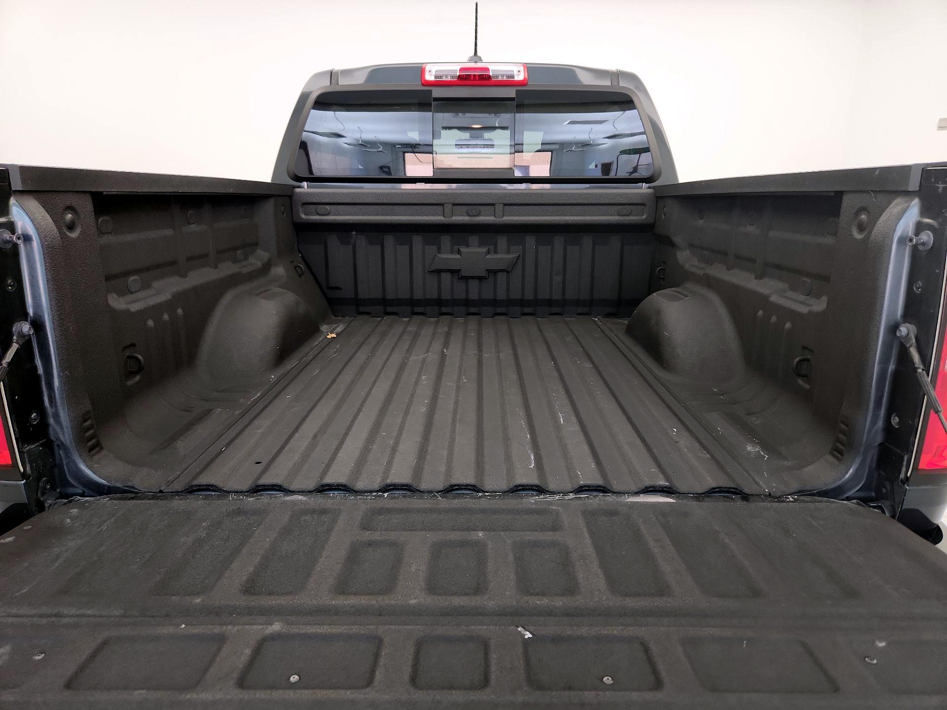 Thumbnail: 2018 Chevrolet Colorado - 20