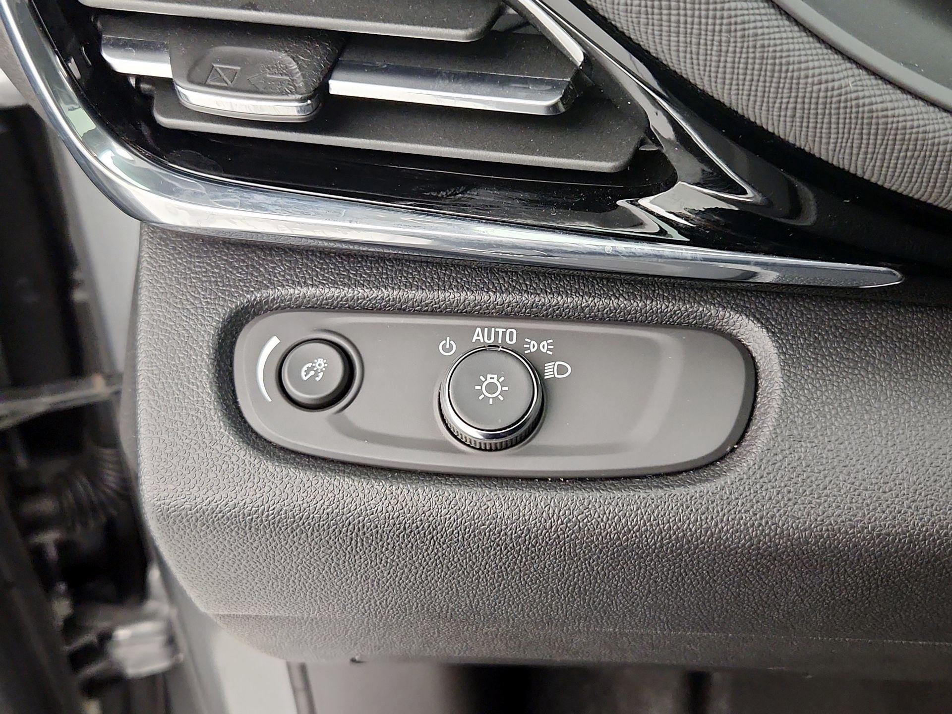 Thumbnail: 2024 Buick Envista - 13