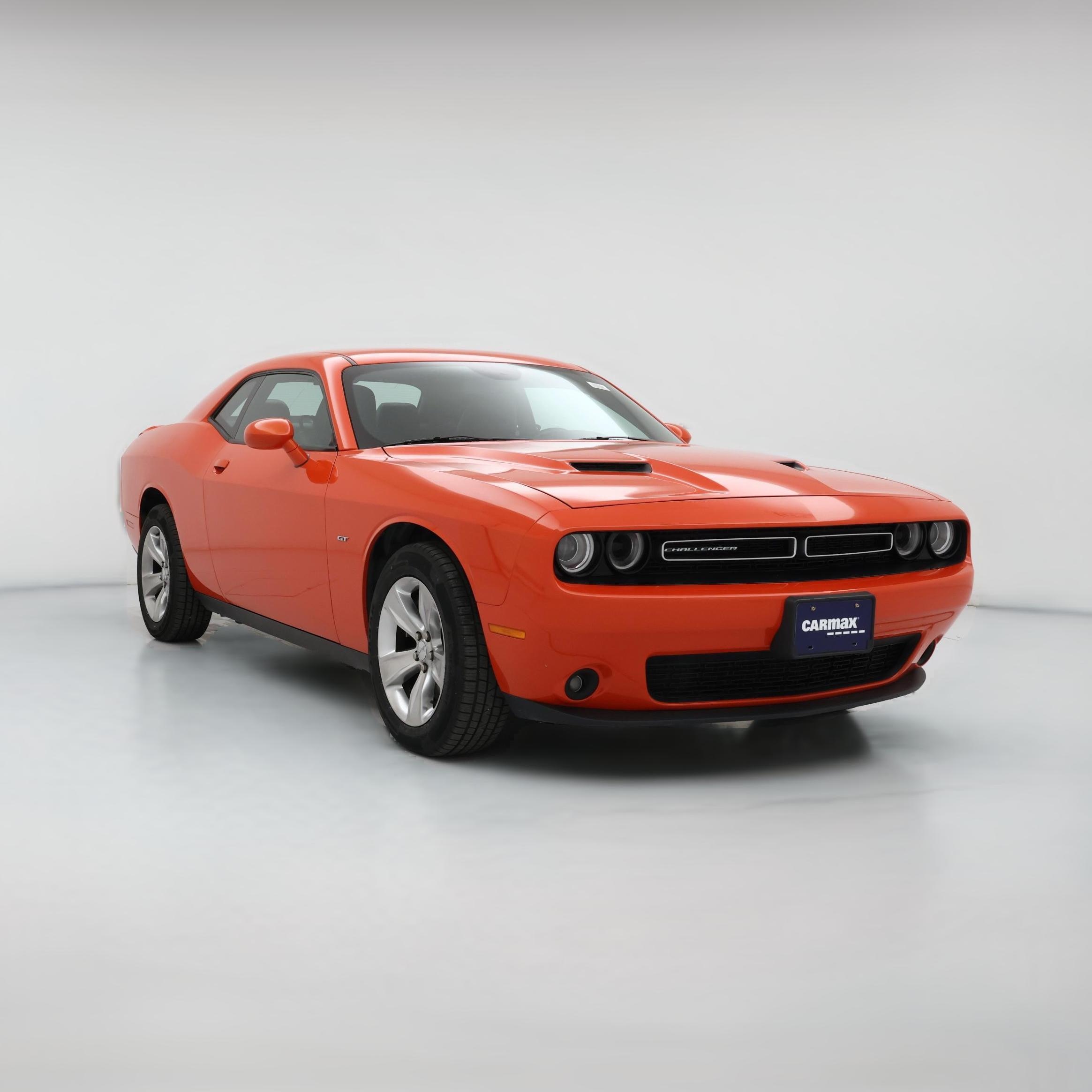 Thumbnail: 2017 Dodge Challenger - 1