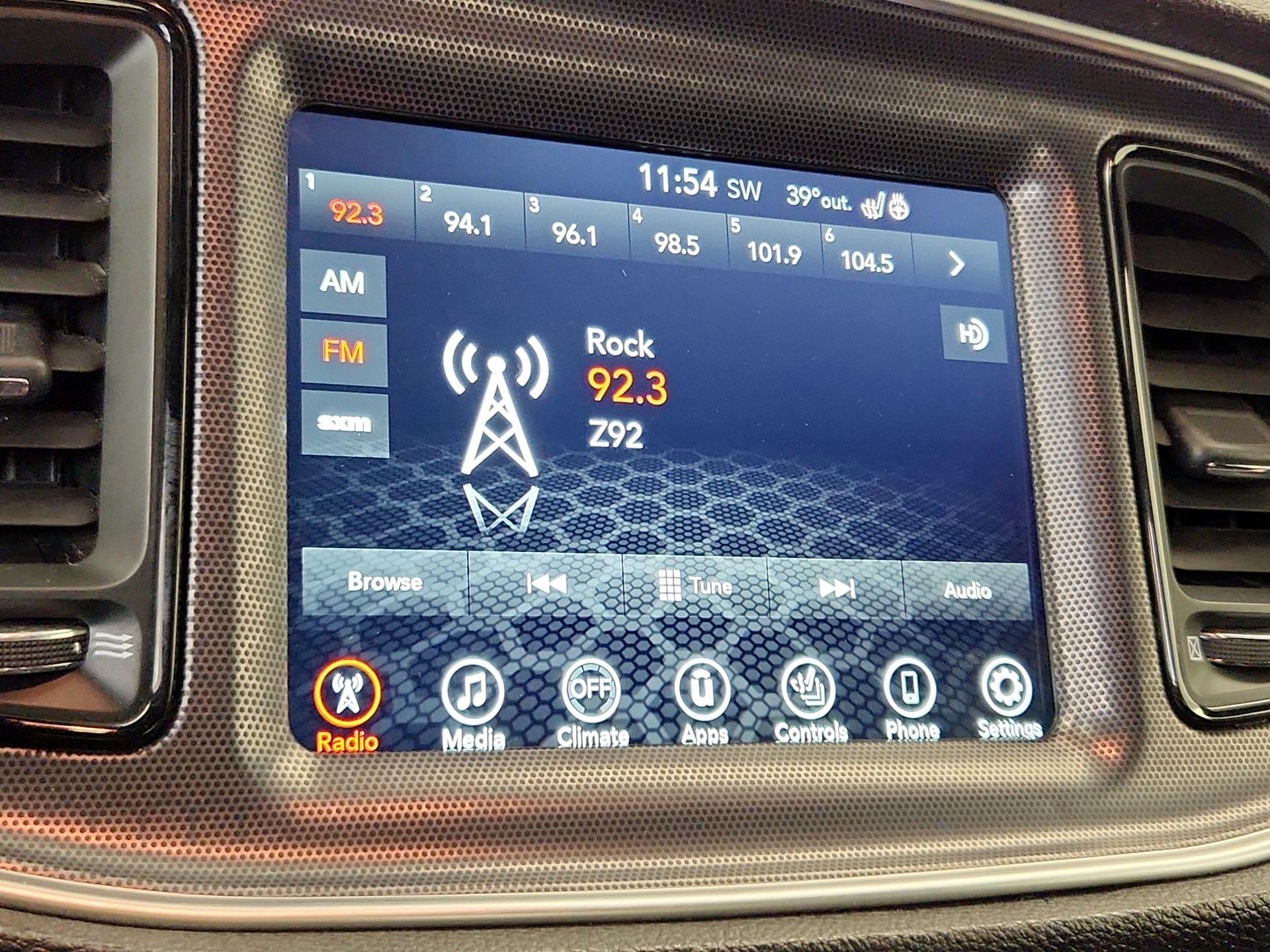 Thumbnail: 2017 Dodge Challenger - 15