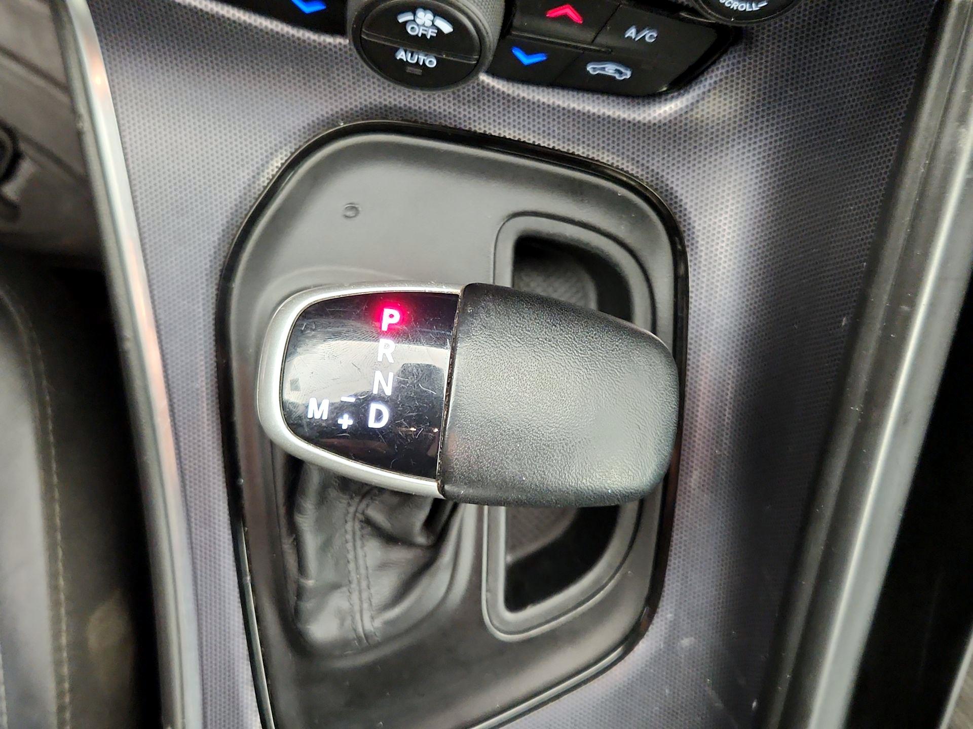 Thumbnail: 2017 Dodge Challenger - 17